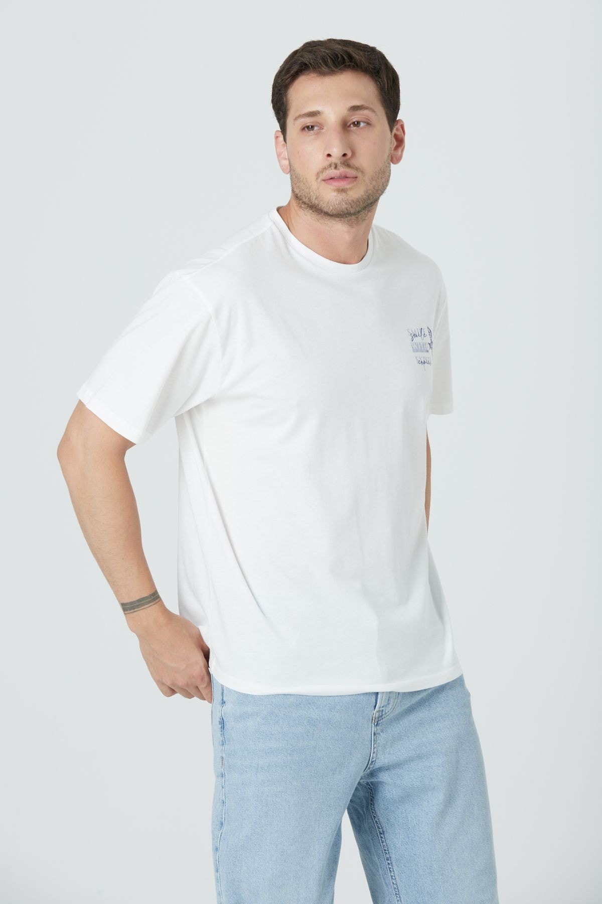 BASIC RELAX FIT T-SHIRT