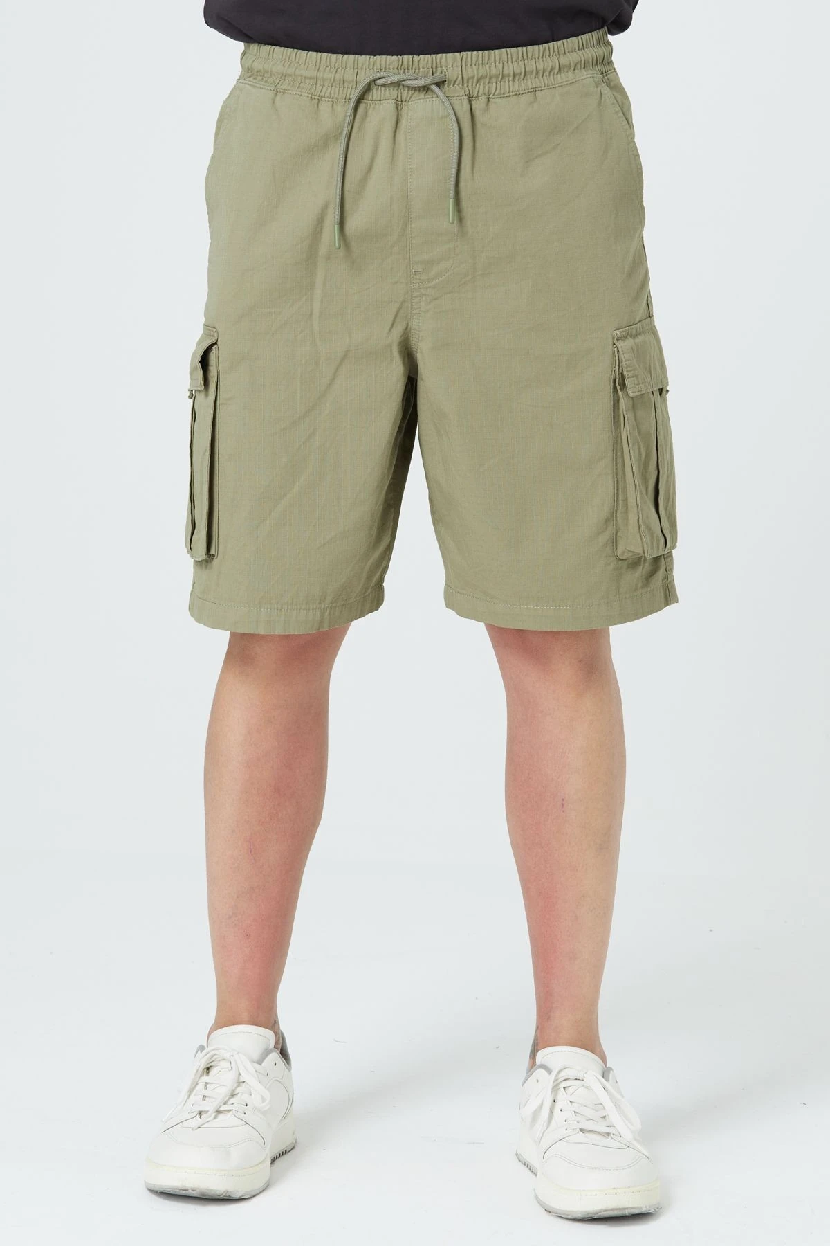 LASTİKLİ KARGO CEPLİ ŞORT