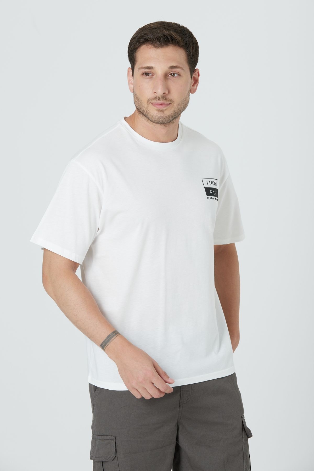 BASIC RELAX FIT T-SHIRT