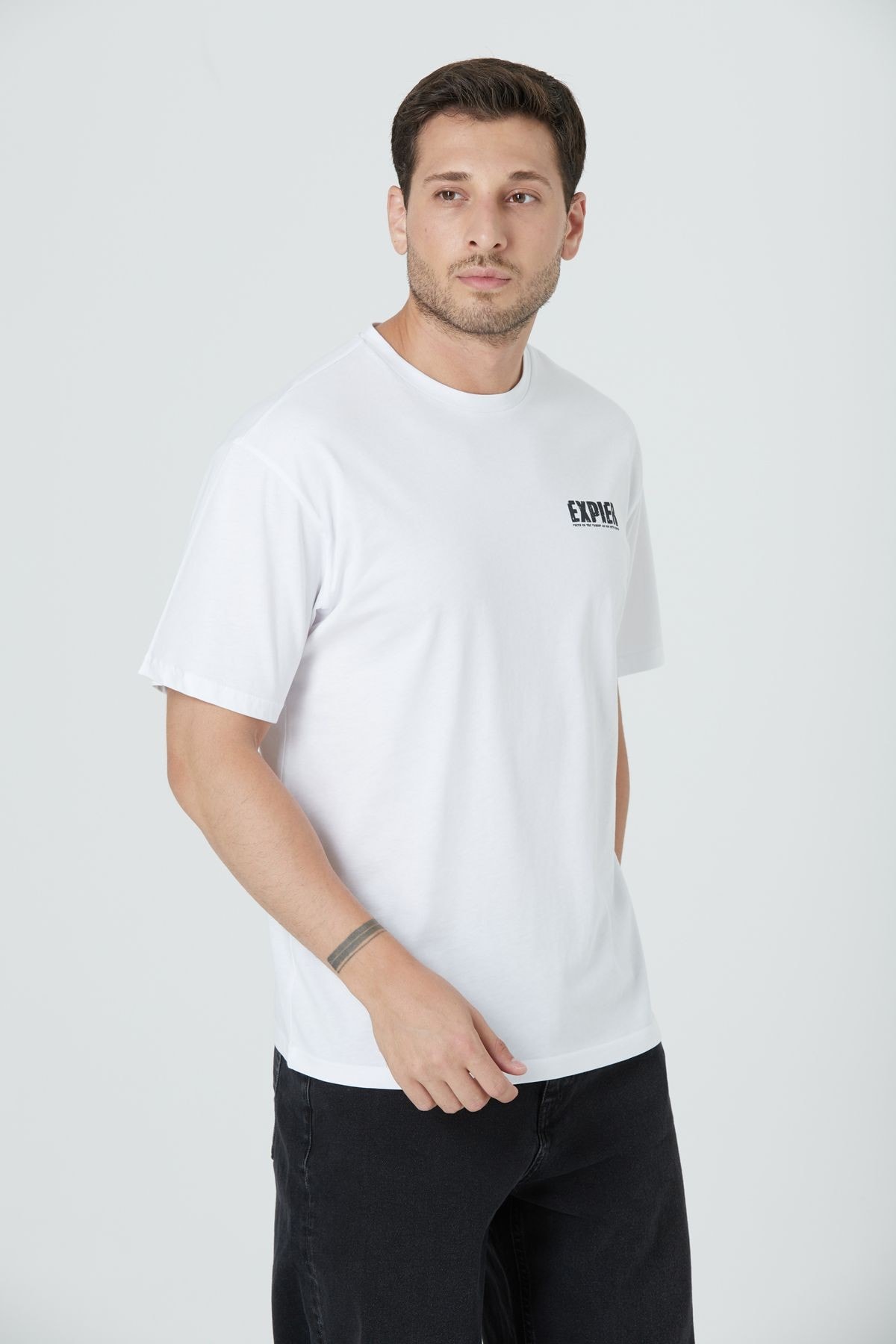 BASIC RELAX FIT T-SHIRT