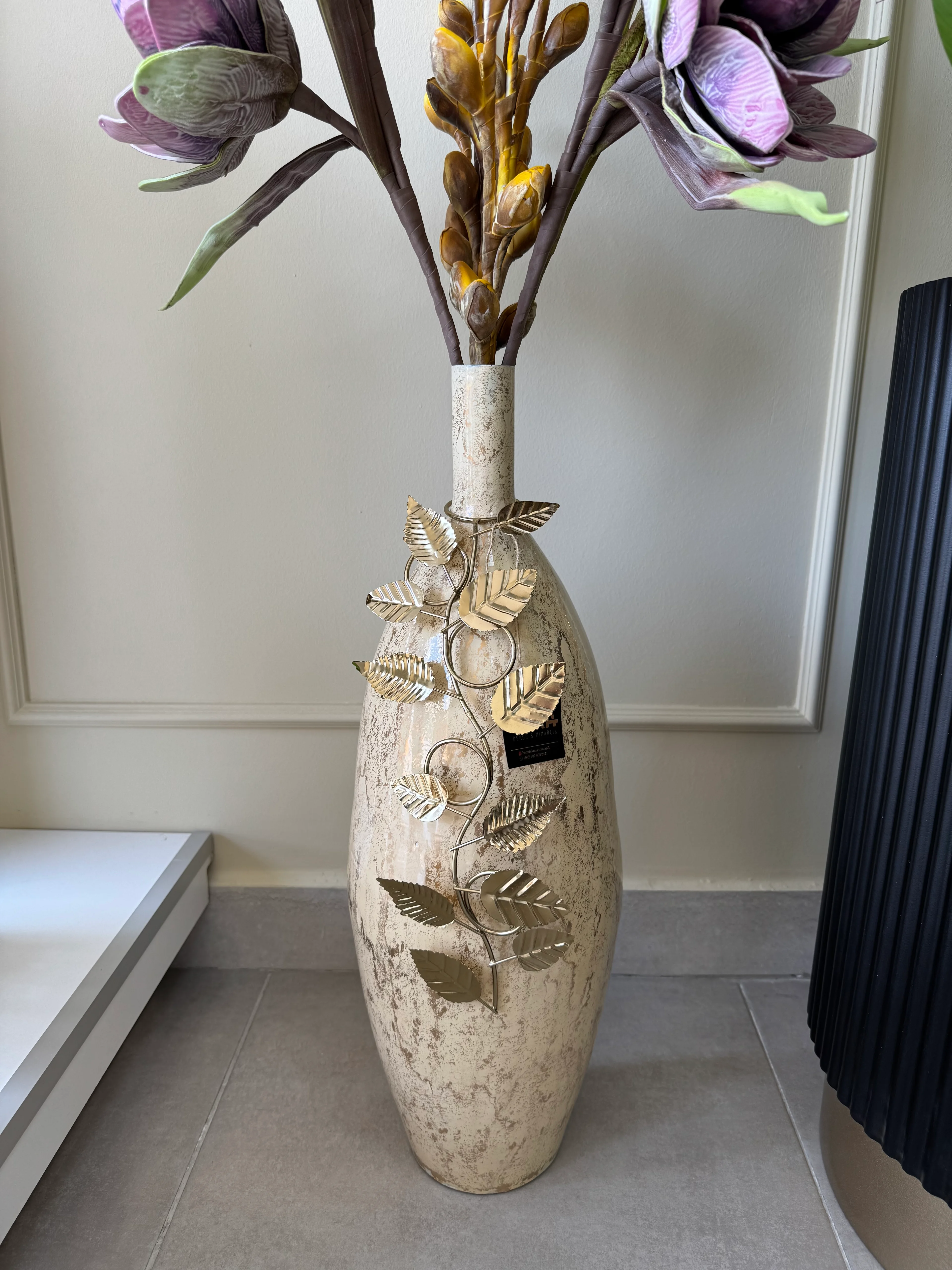 İTHAL METAL YER VAZOSU