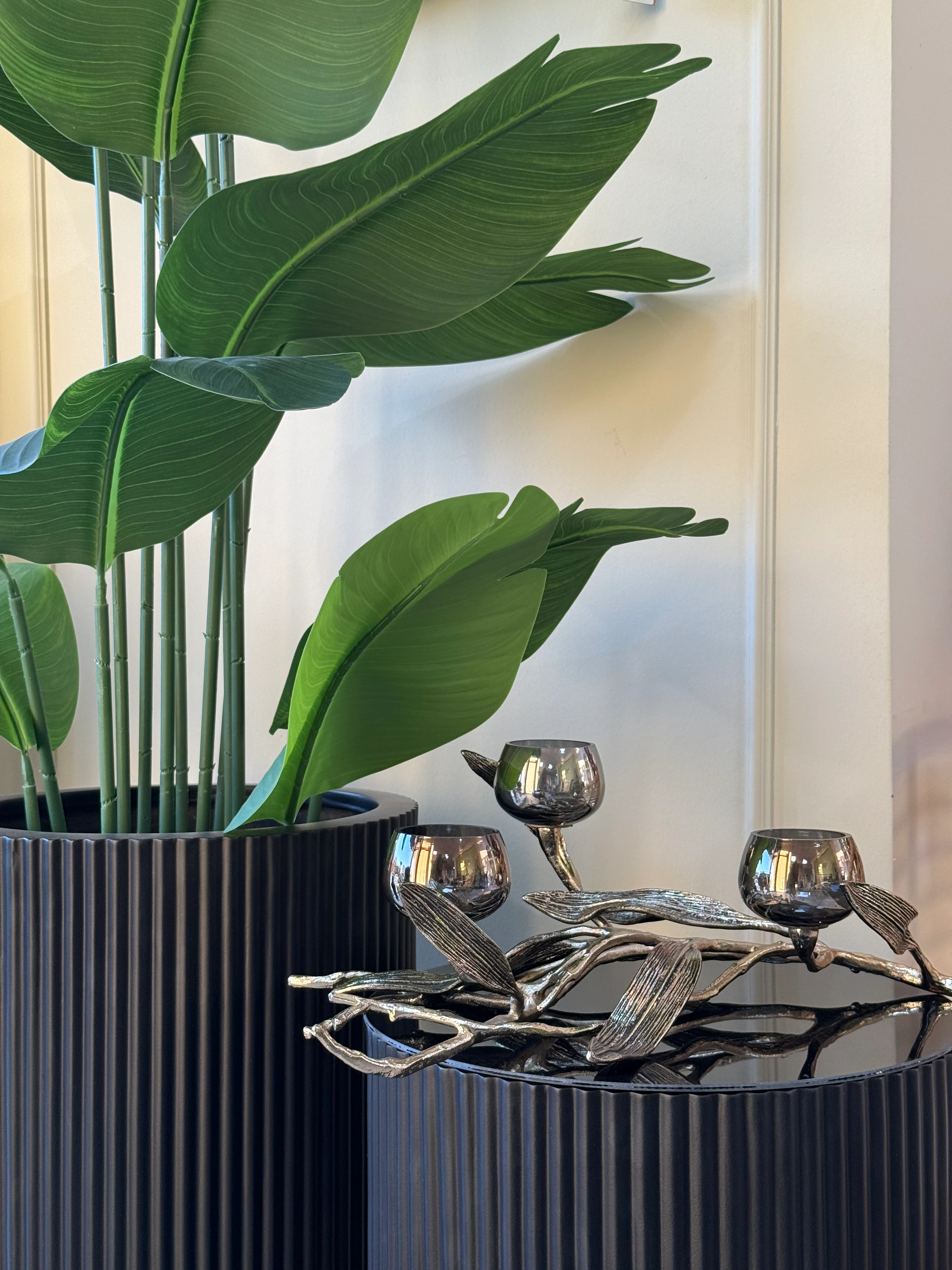 İTHAL YAPRAK DETAYLI YATAY MUMLUK