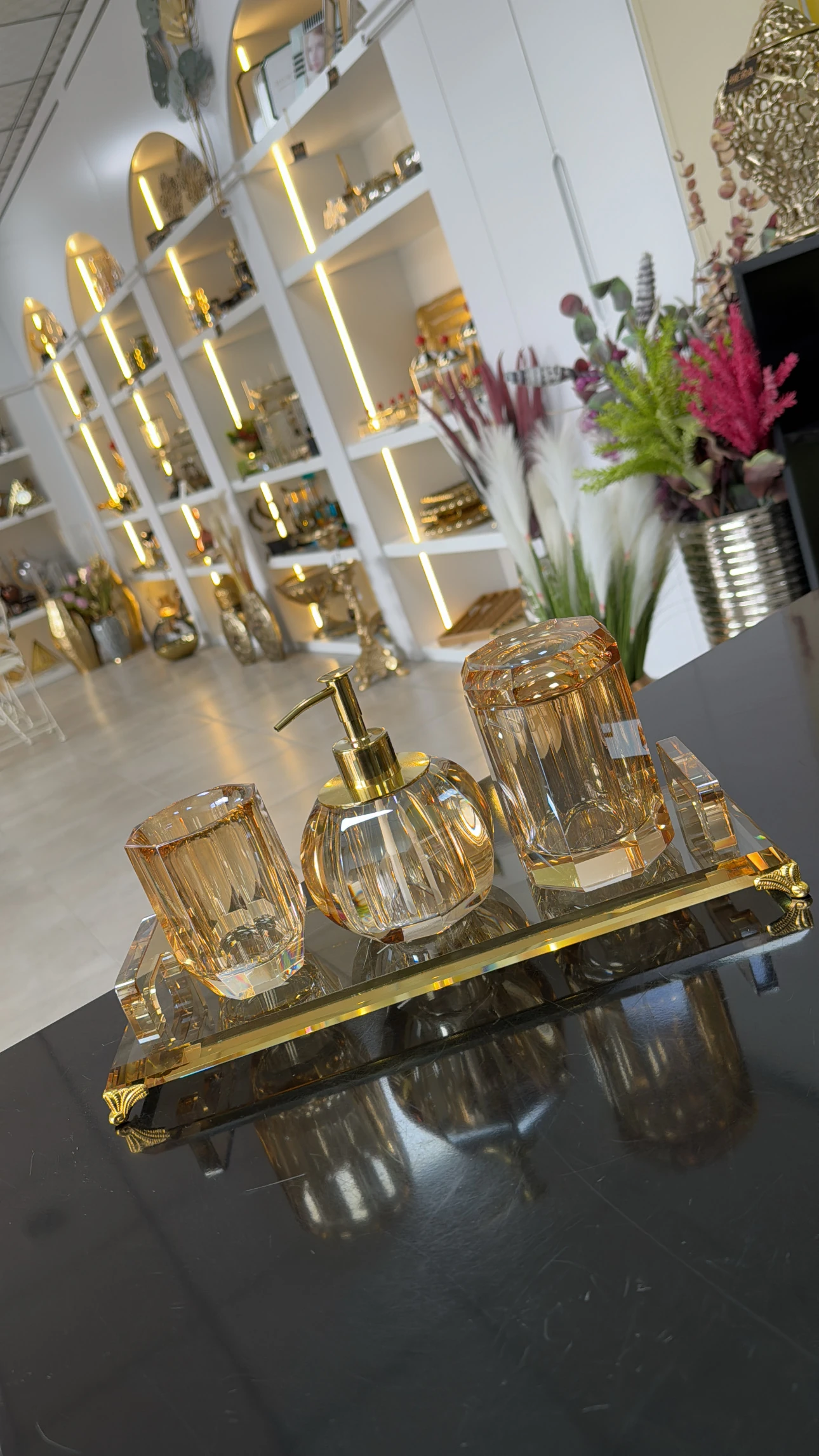 İTHAL KRİSTAL 4 PARÇA BANYO SETİ