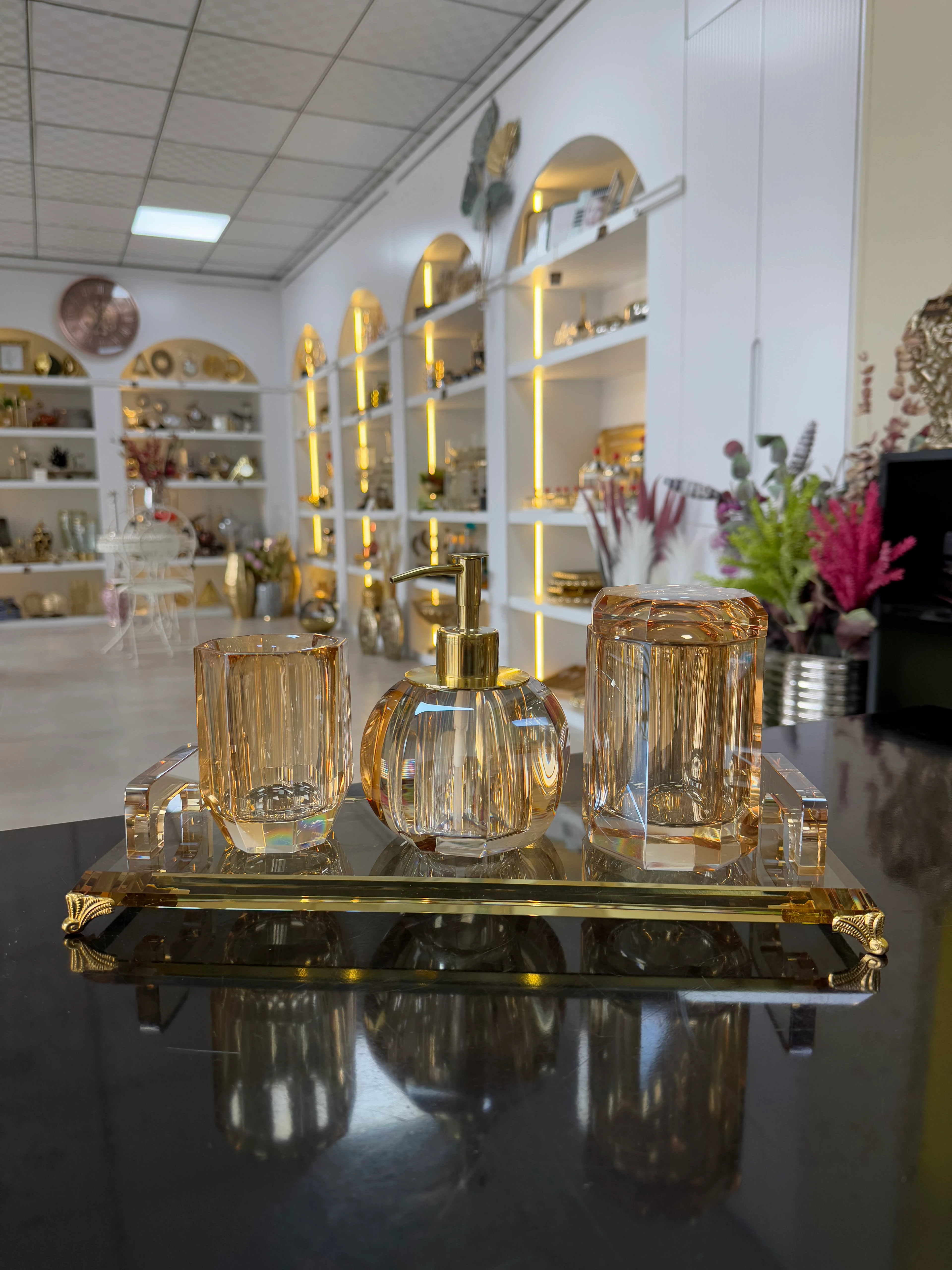 İTHAL KRİSTAL 4 PARÇA BANYO SETİ