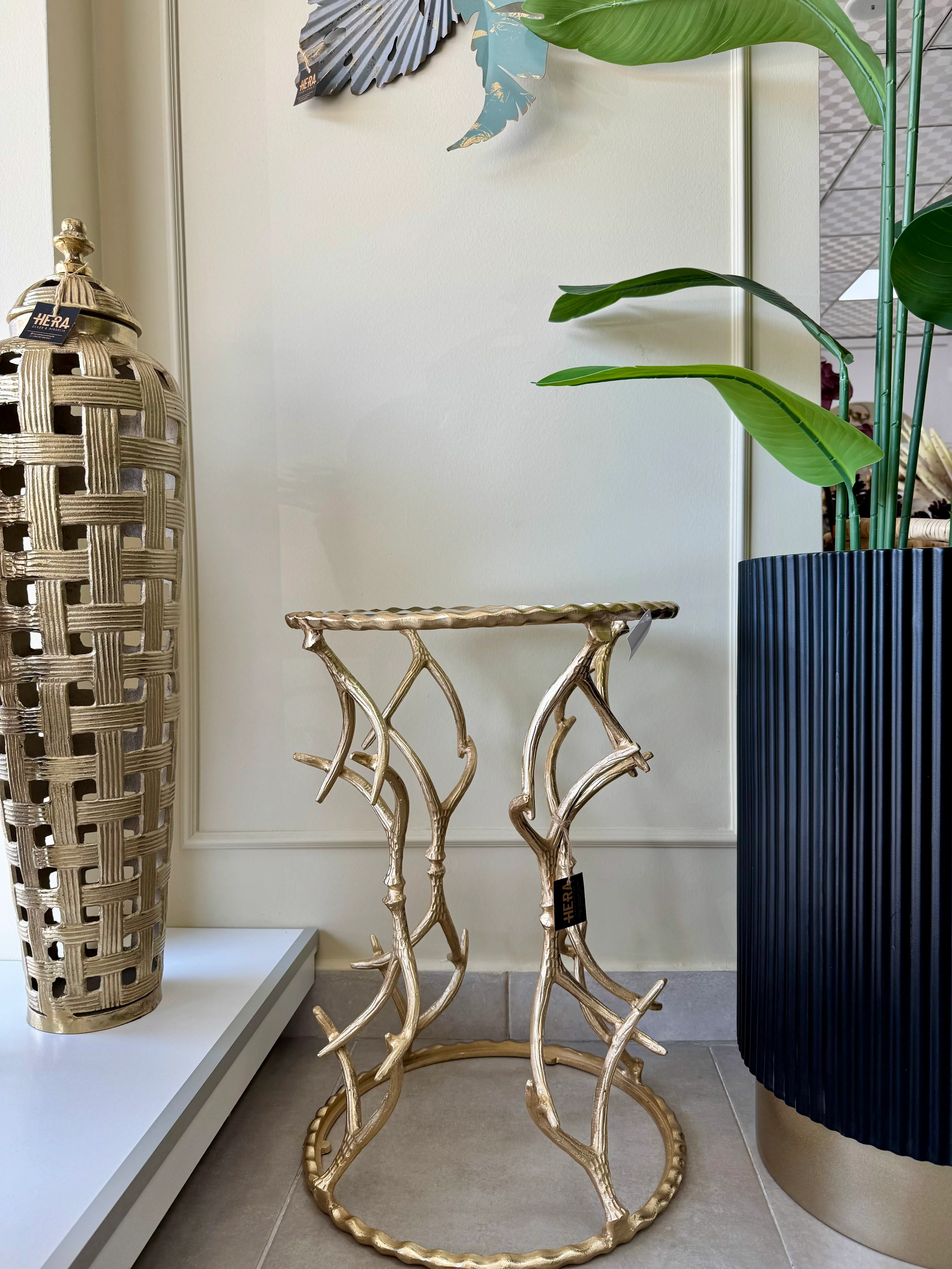 İTHAL DÖKÜM SEHPA