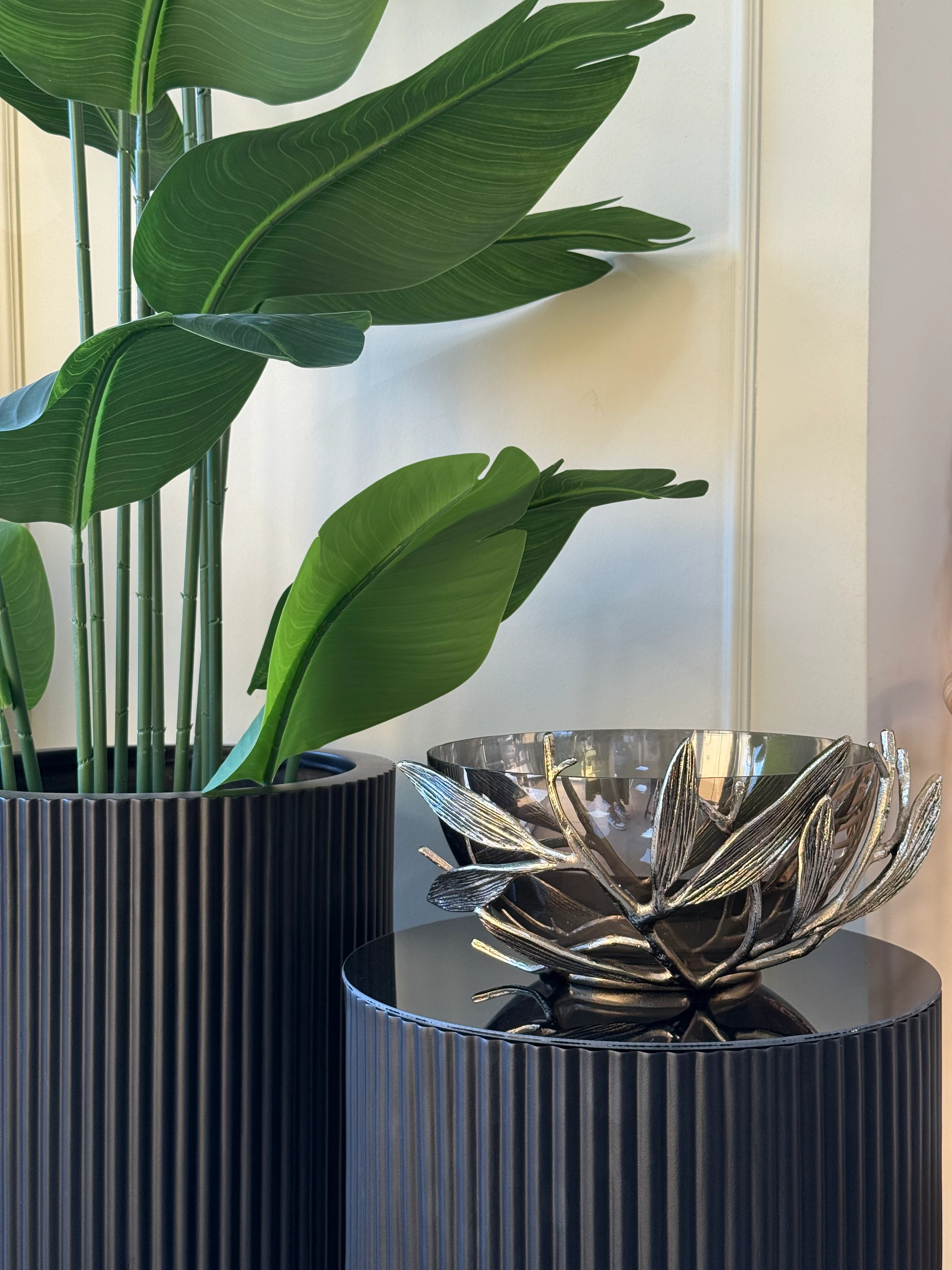 İTHAL YAPRAK DETAYLI GONDOL