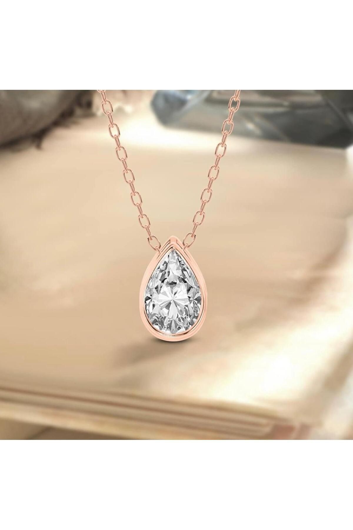 Diamond Serisi Selena Kristal Taş Gümüş Yollu Rose Gold Kaplama Kolye