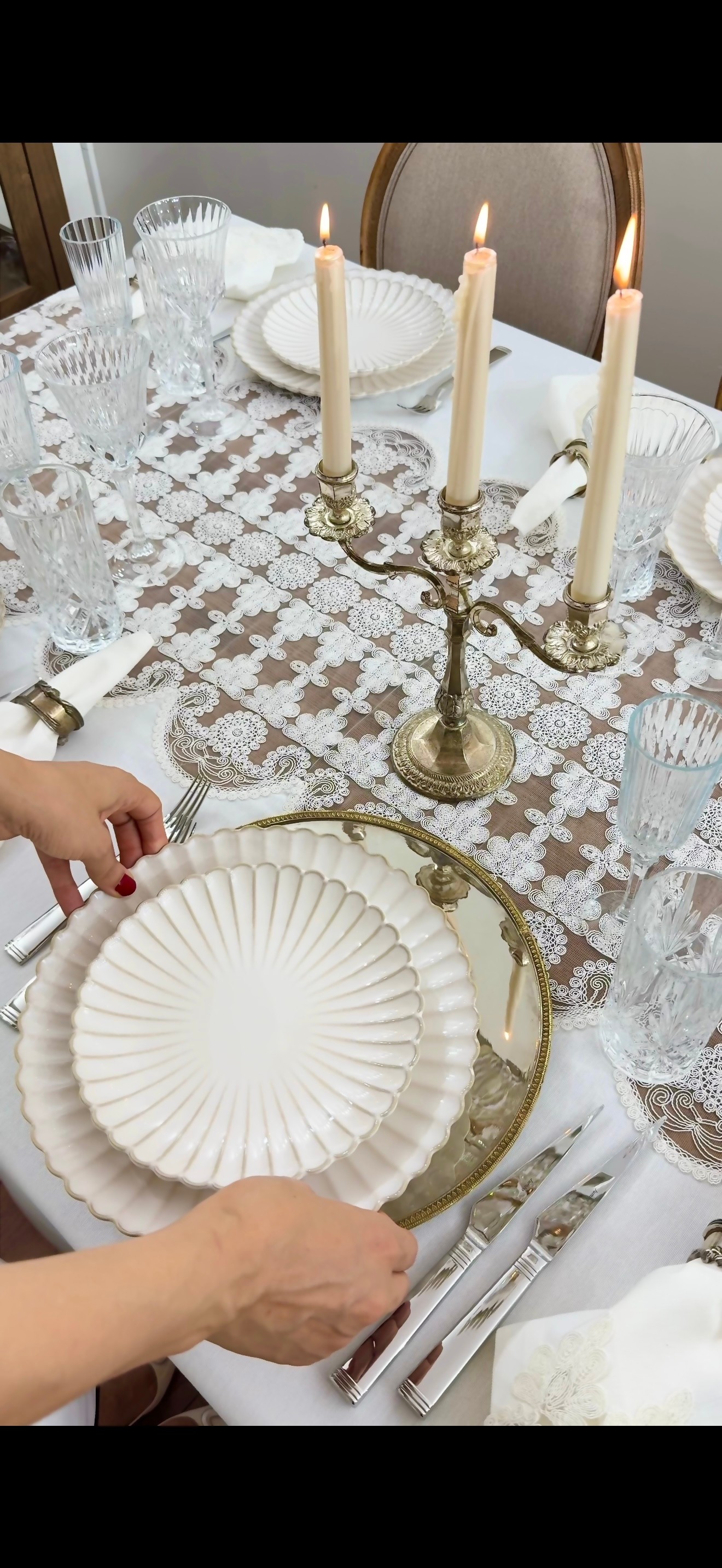 Danteli Masa Örtüsü Romantik Model