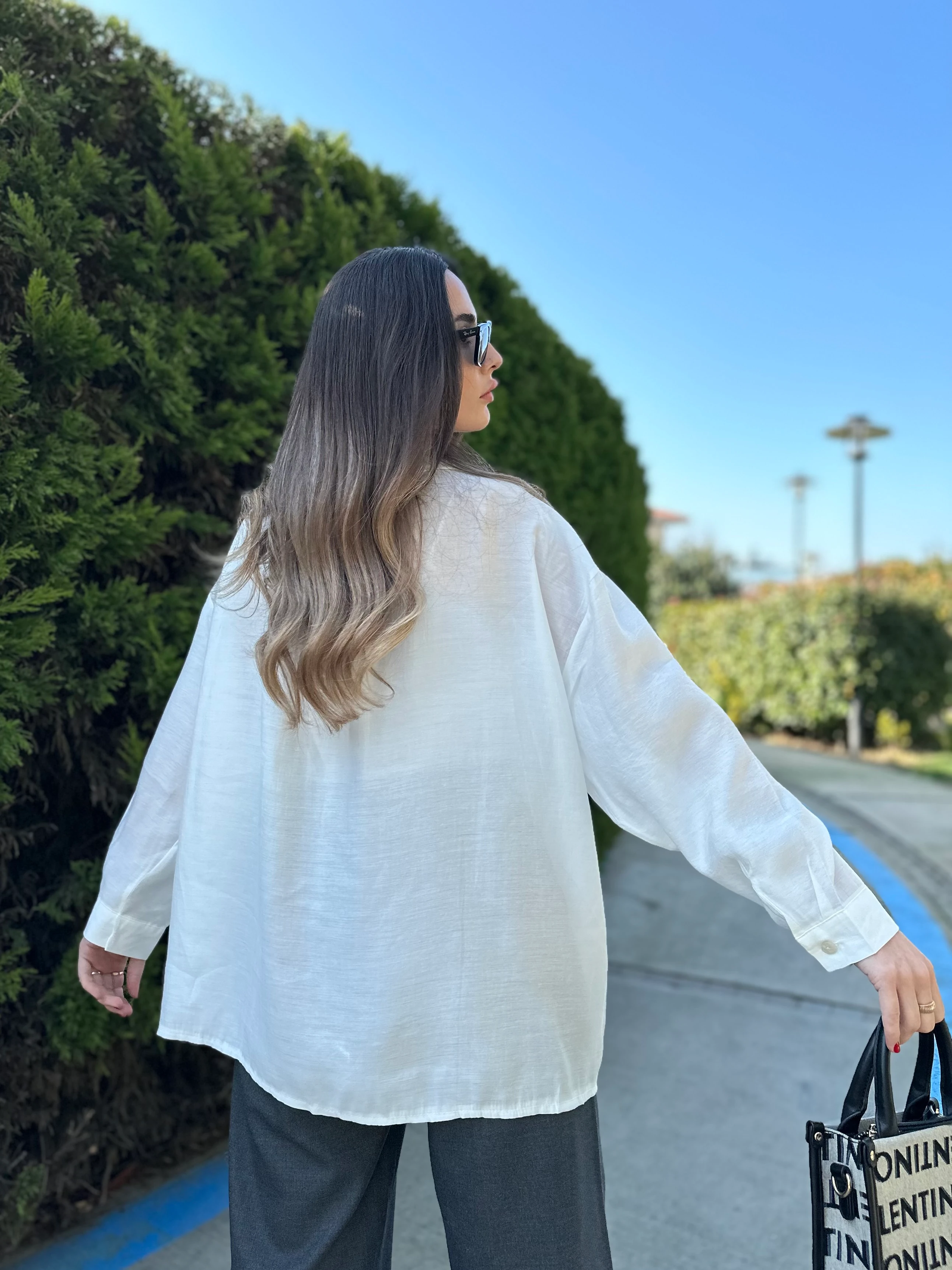 Ekru Düşük Omuz Modal Gömlek