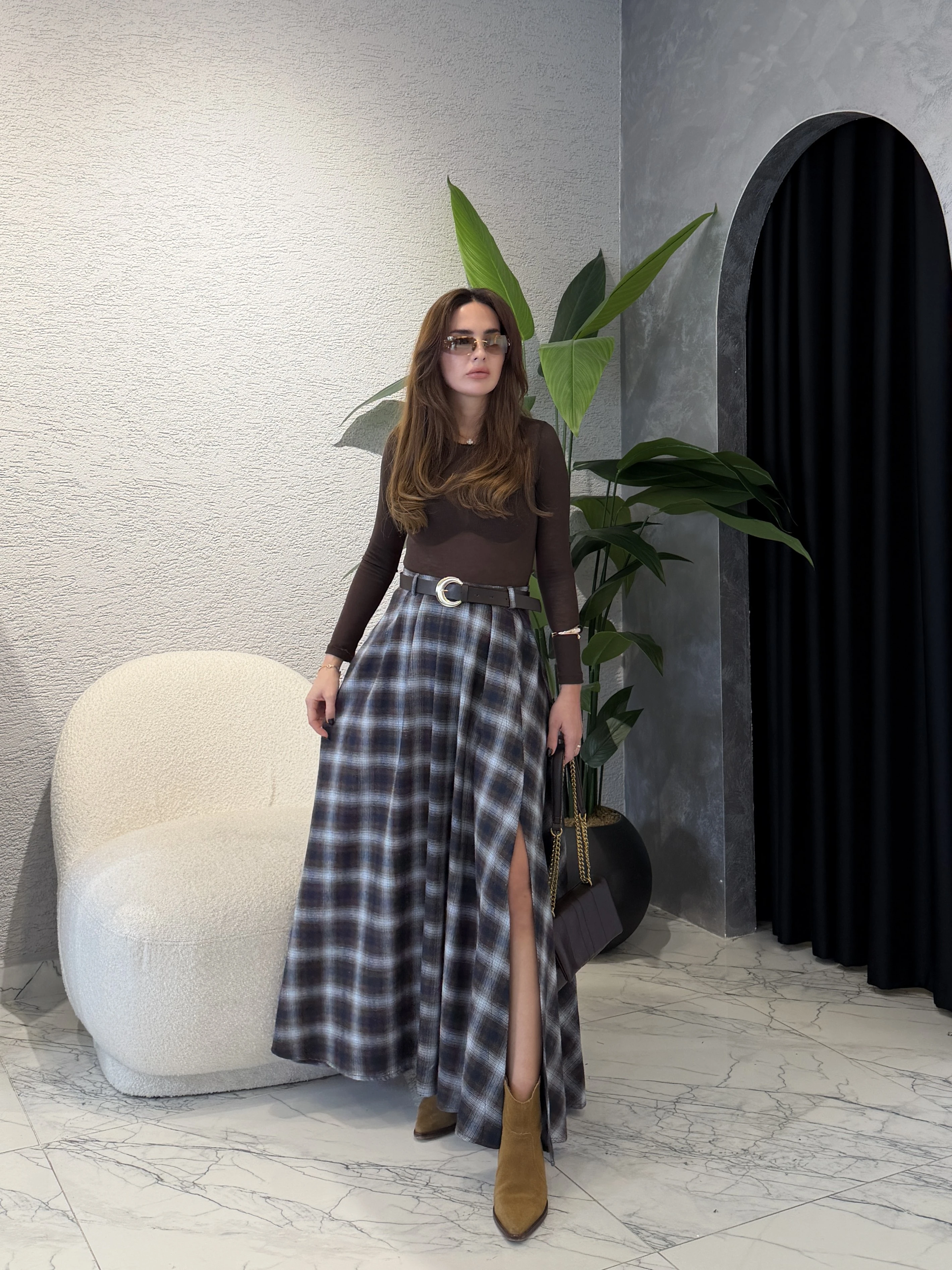 Ekose Desenli Yırtmaç Detay Kemerli  Etek