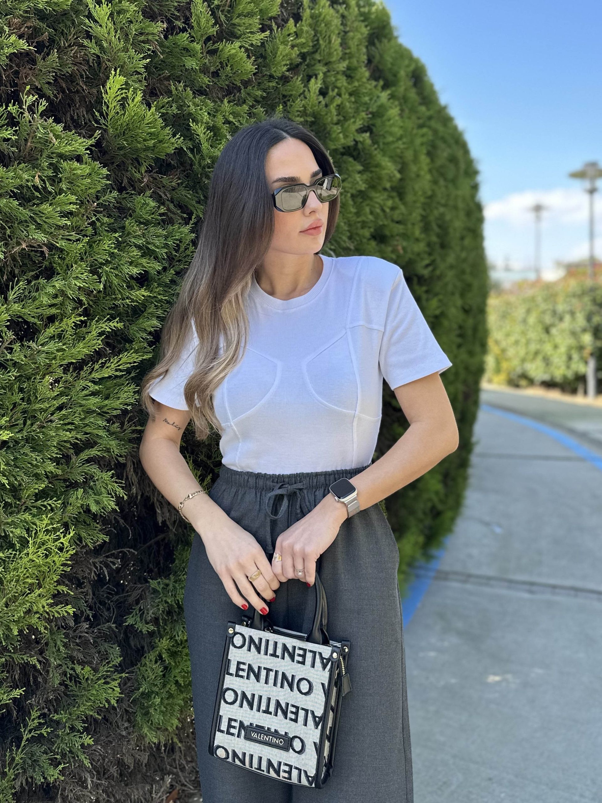 Biye Detay Omzu Vatkalı Crop Tshirt - Beyaz
