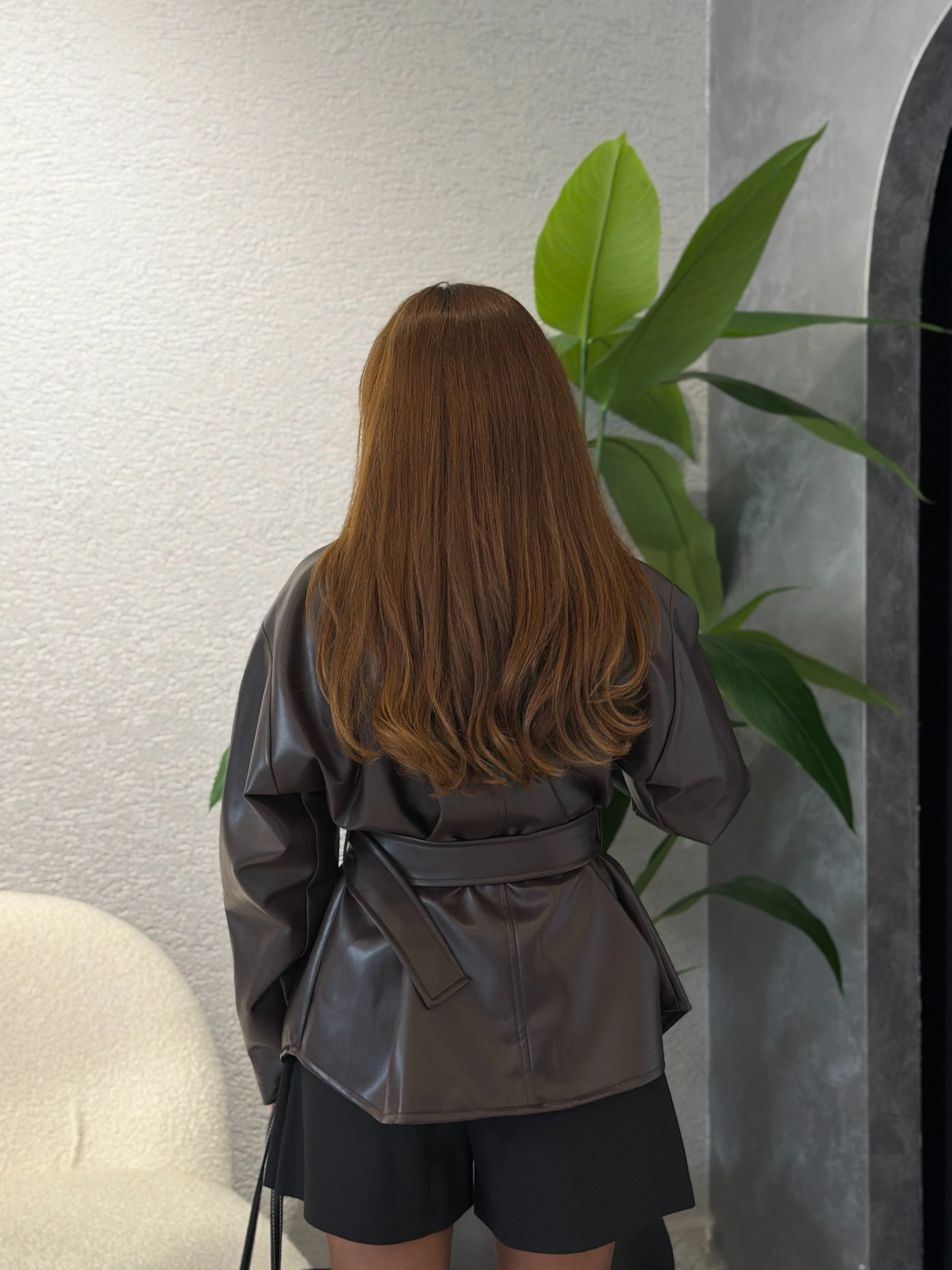 Kemer Detaylı Dik Yaka Deri Ceket