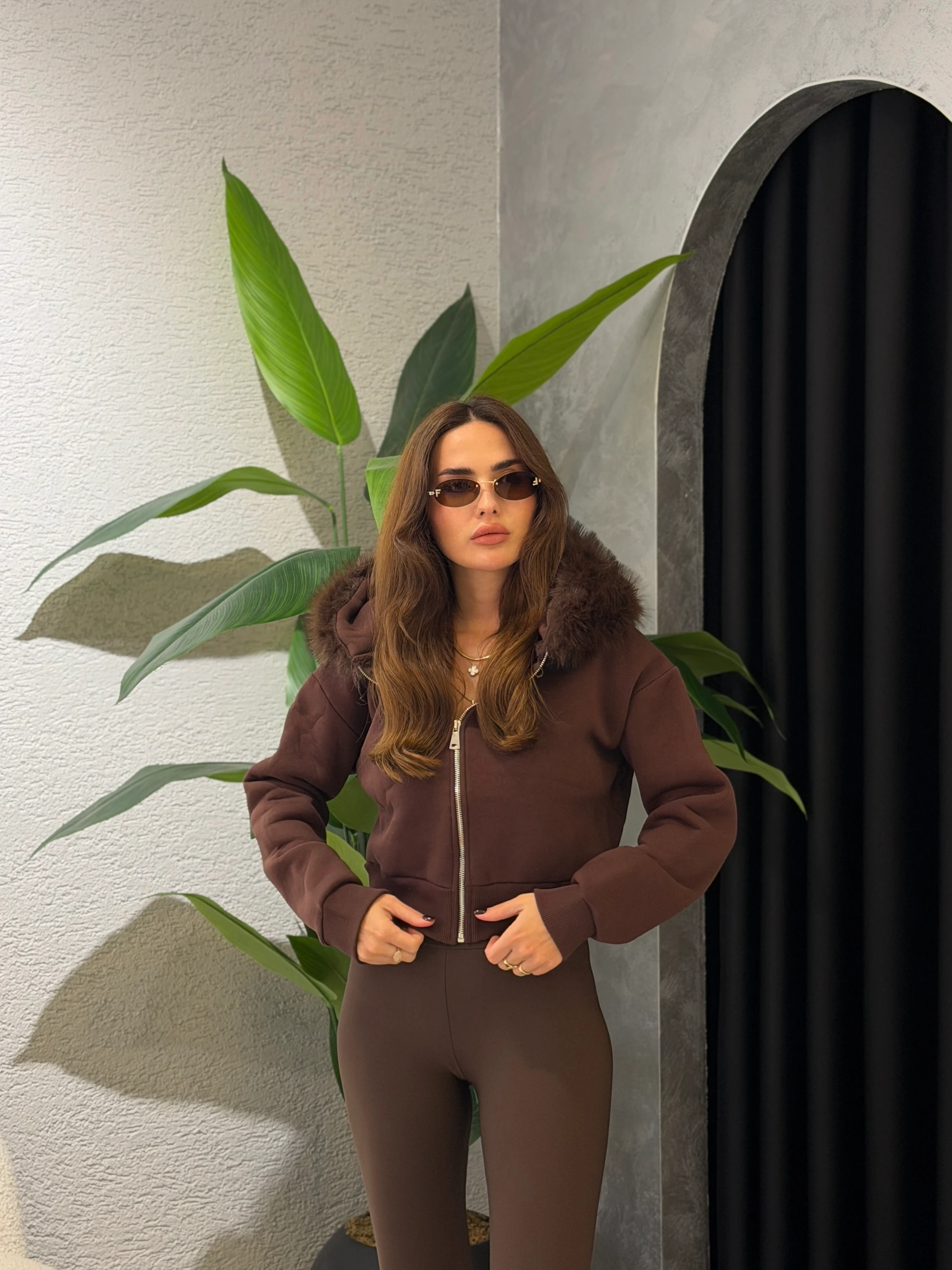 Kürk Detay İçi Şardonlu Kapüşonlu Hırka - Acı Kahve