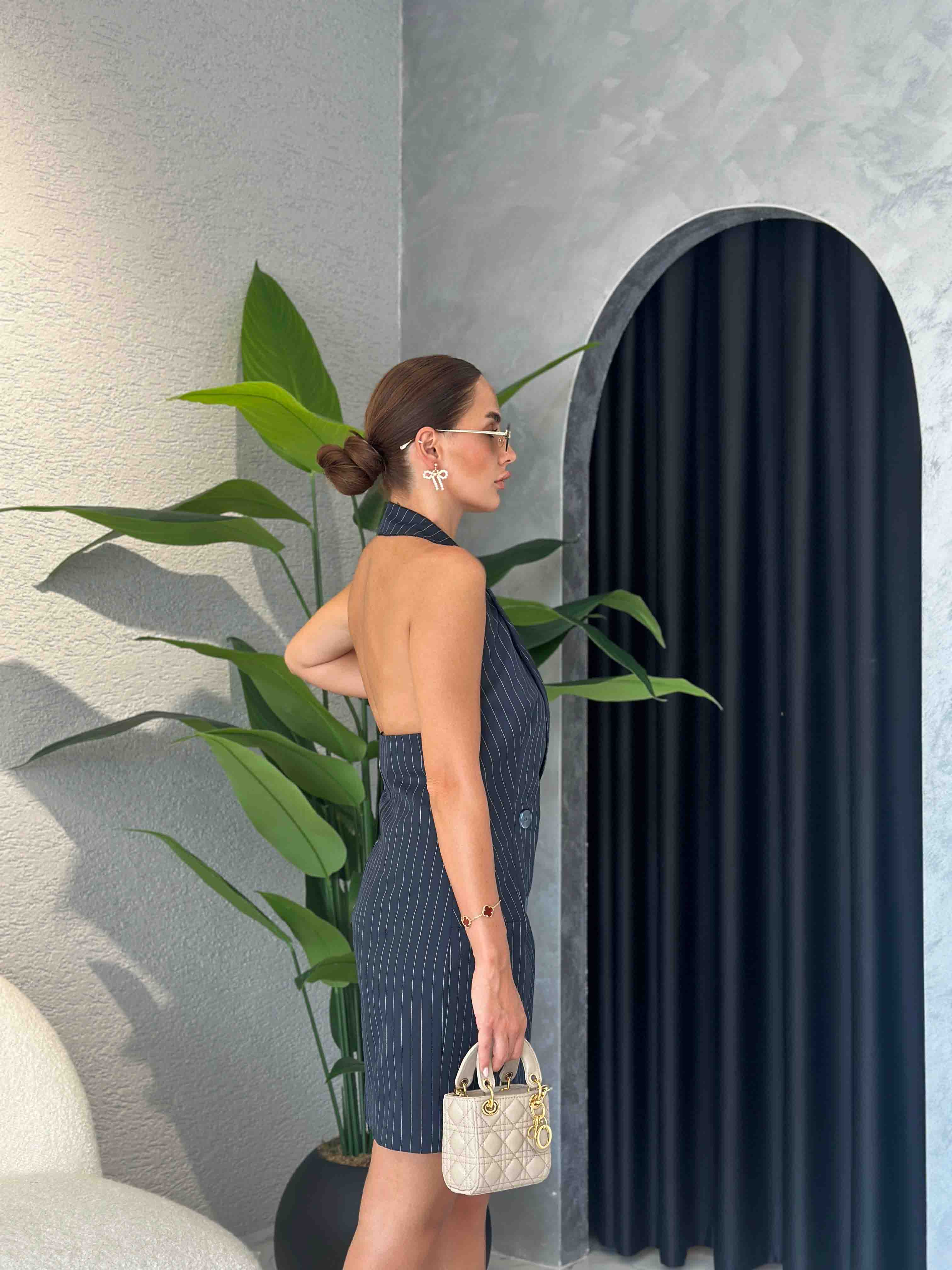 Kruvaze Yaka Lacivert Çizgili Tasarım Yelek Elbise