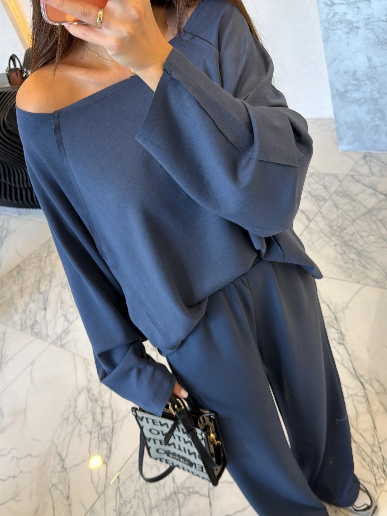 Kesik Yaka Oversize Modal Takım