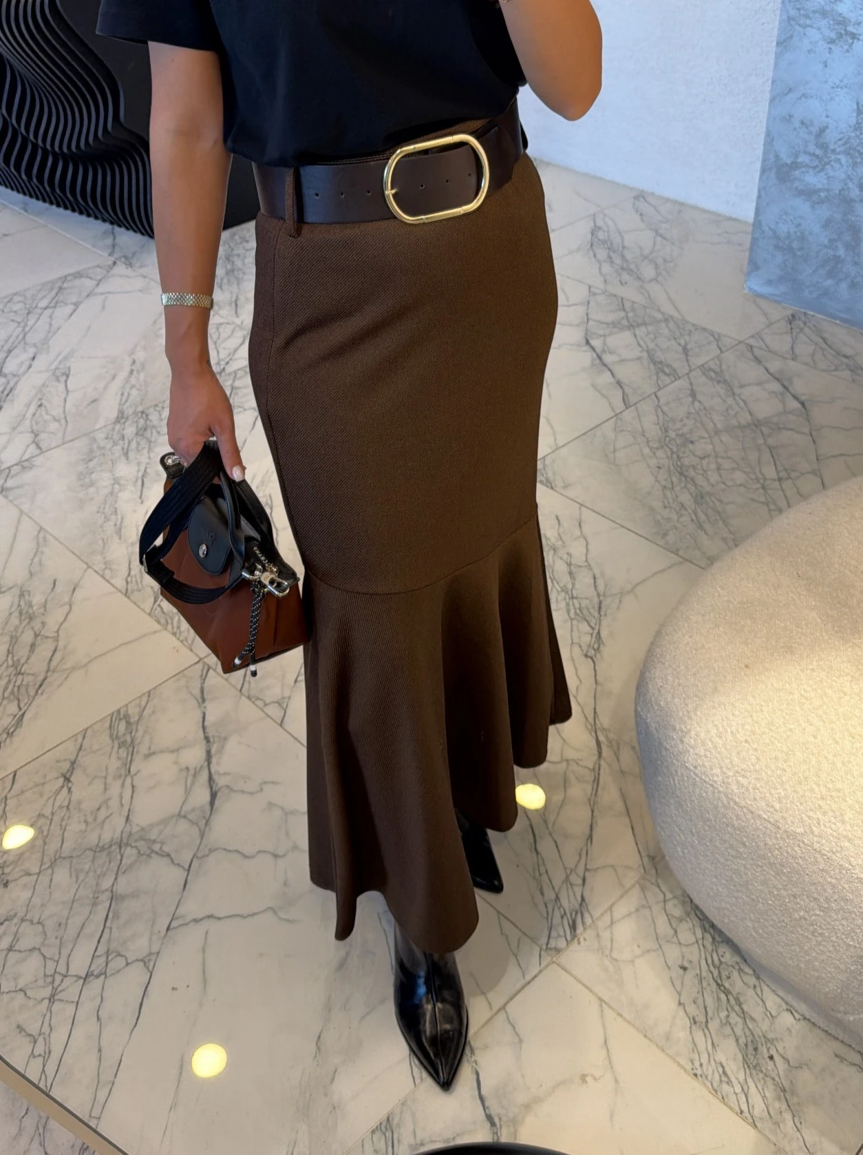 Volan Detaylı Kemerli Etek