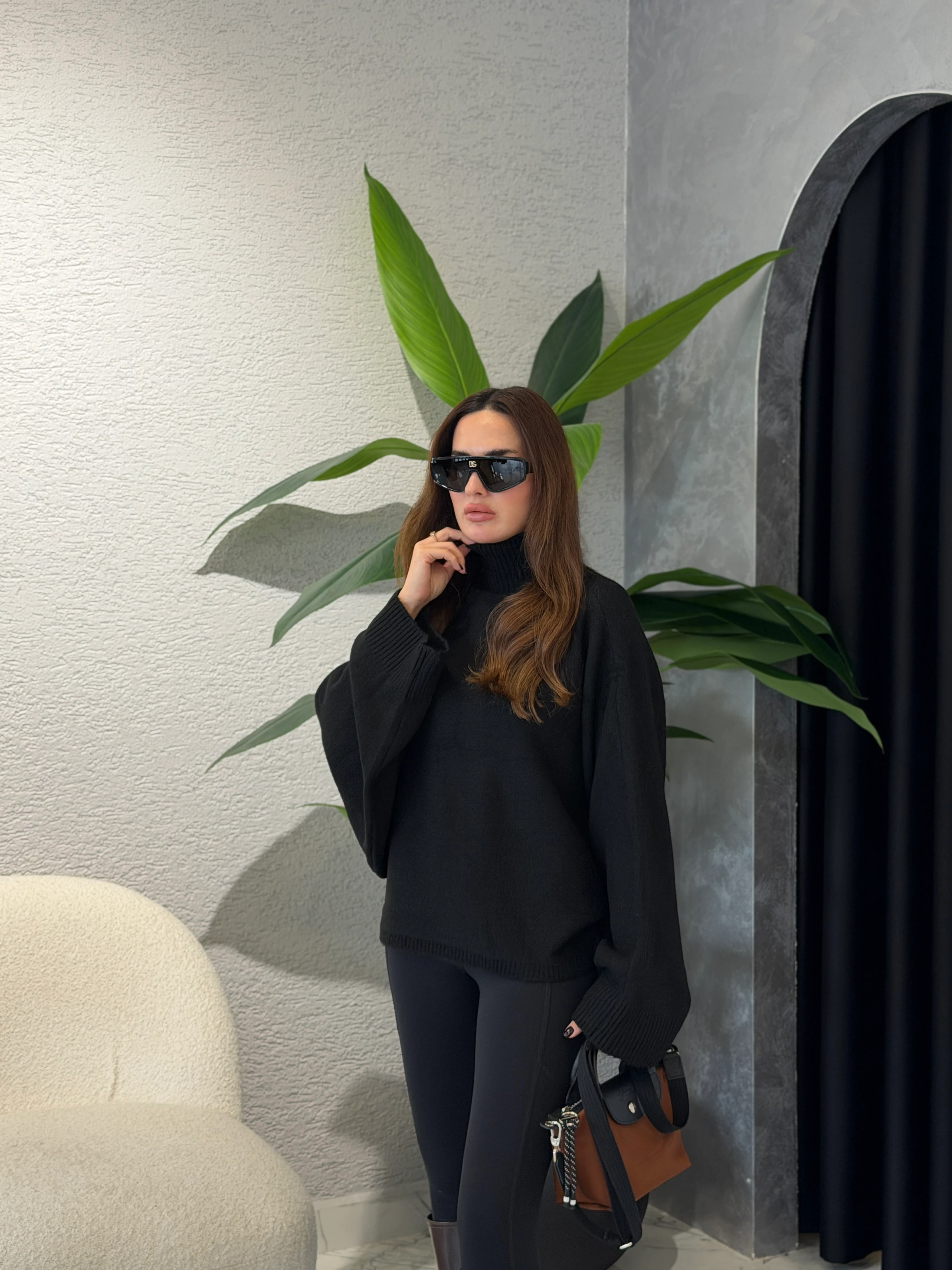 ZR Model Yarasa Kol Soft Touch Boğazlı Kazak - Siyah