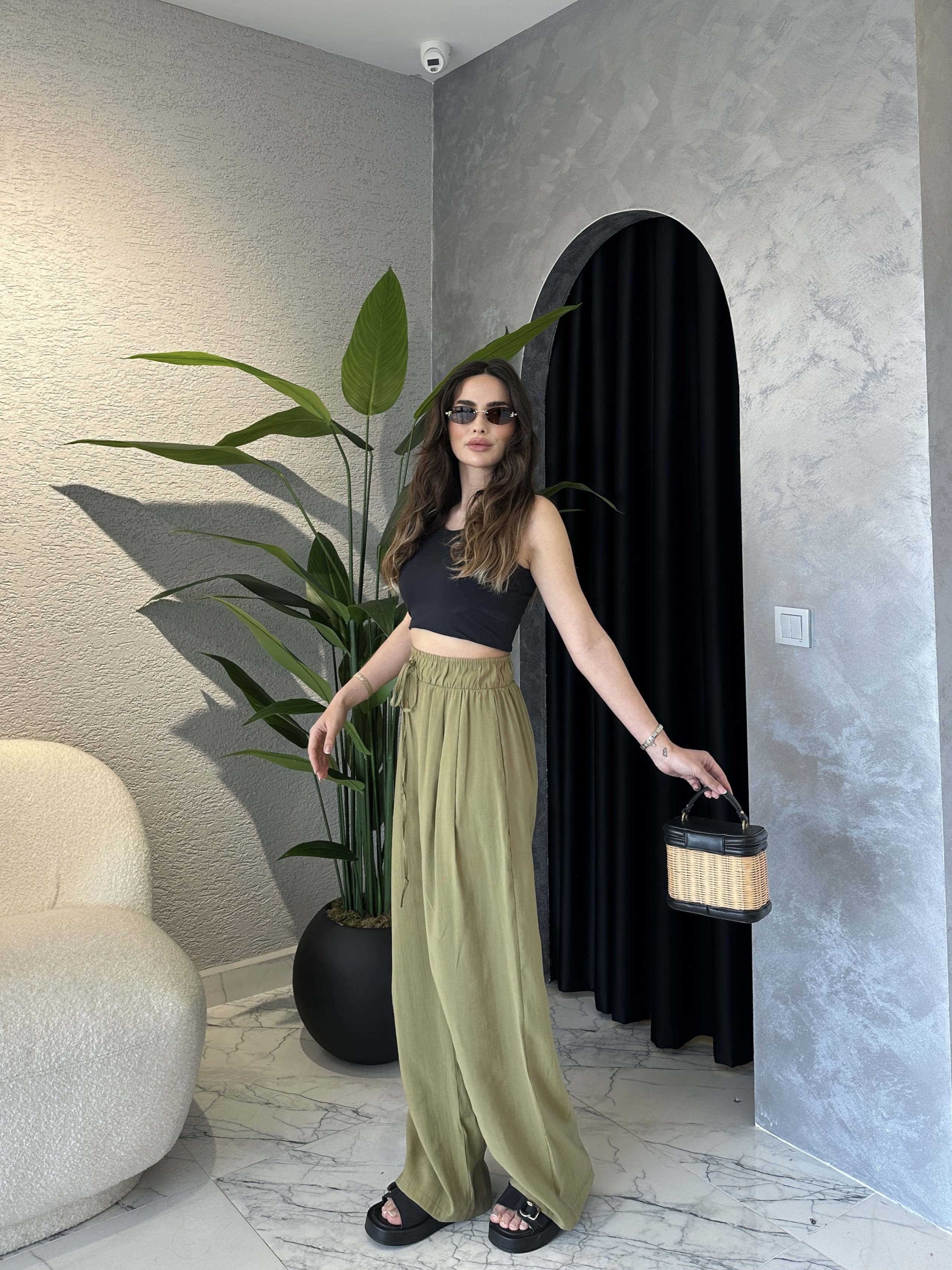 Tencel Modal Kumaş Pileli Dökümlü Pantolon