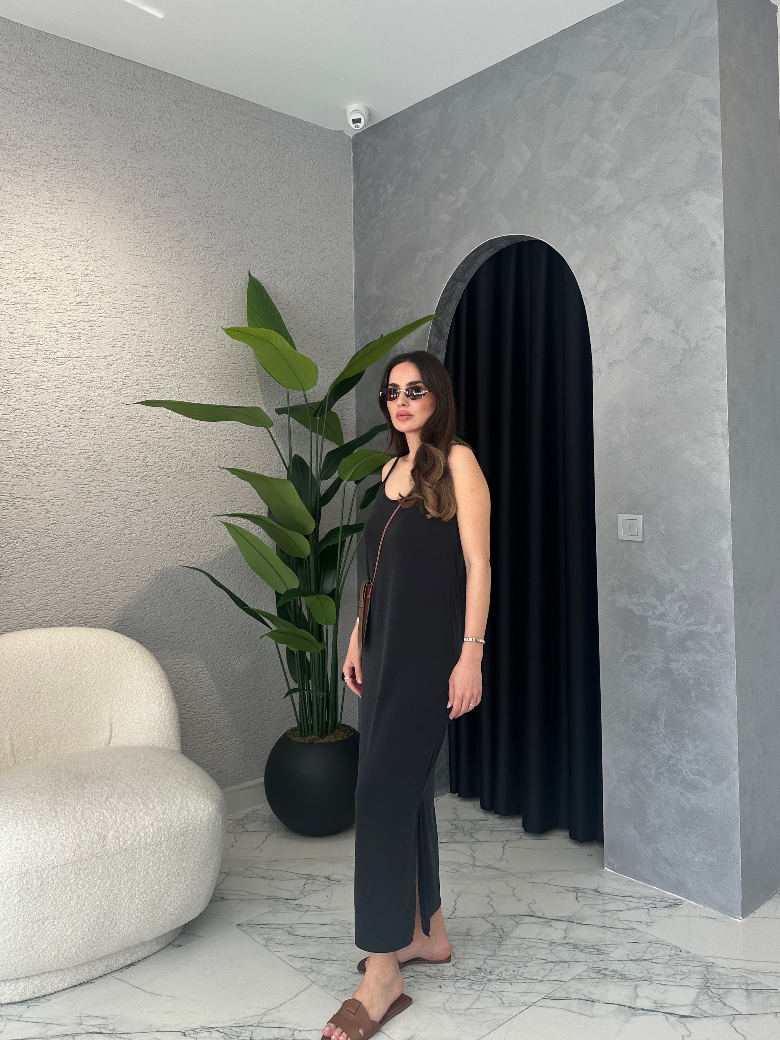 Askılı Modal Kumaş Yırtmaçlı Elbise