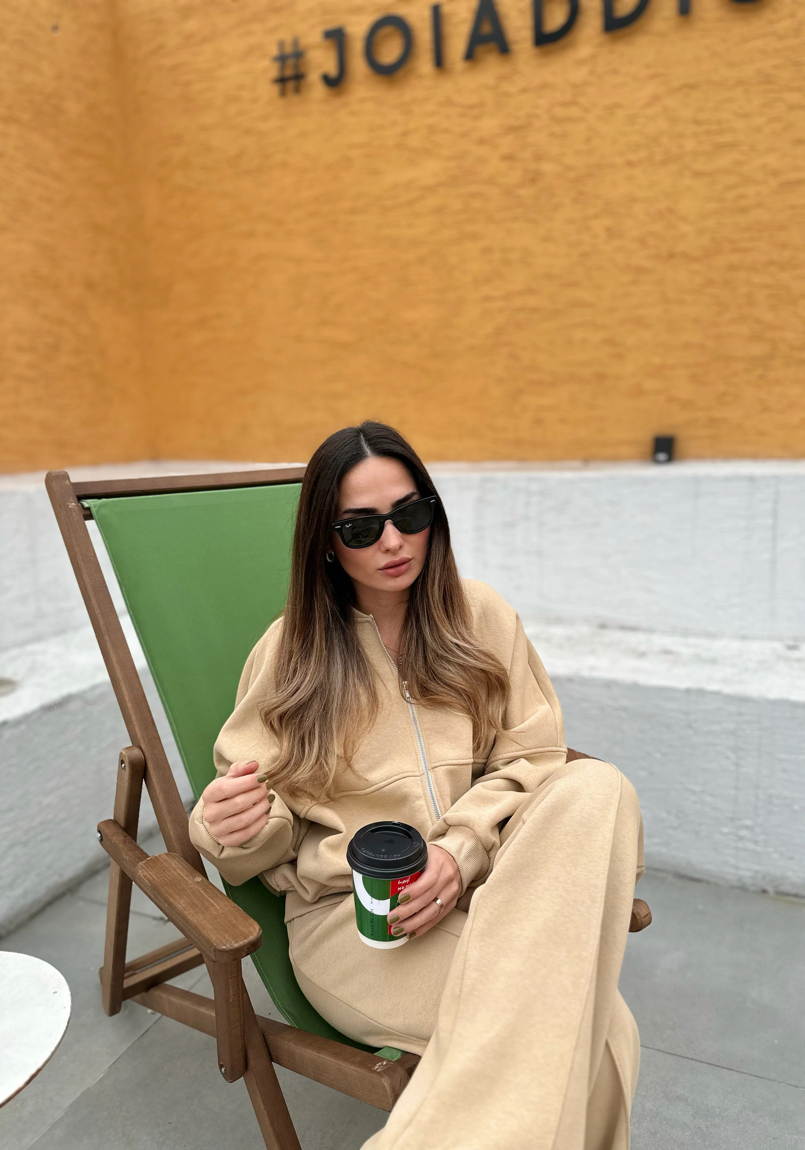 Bej Şardonlu Eşofman Takımı