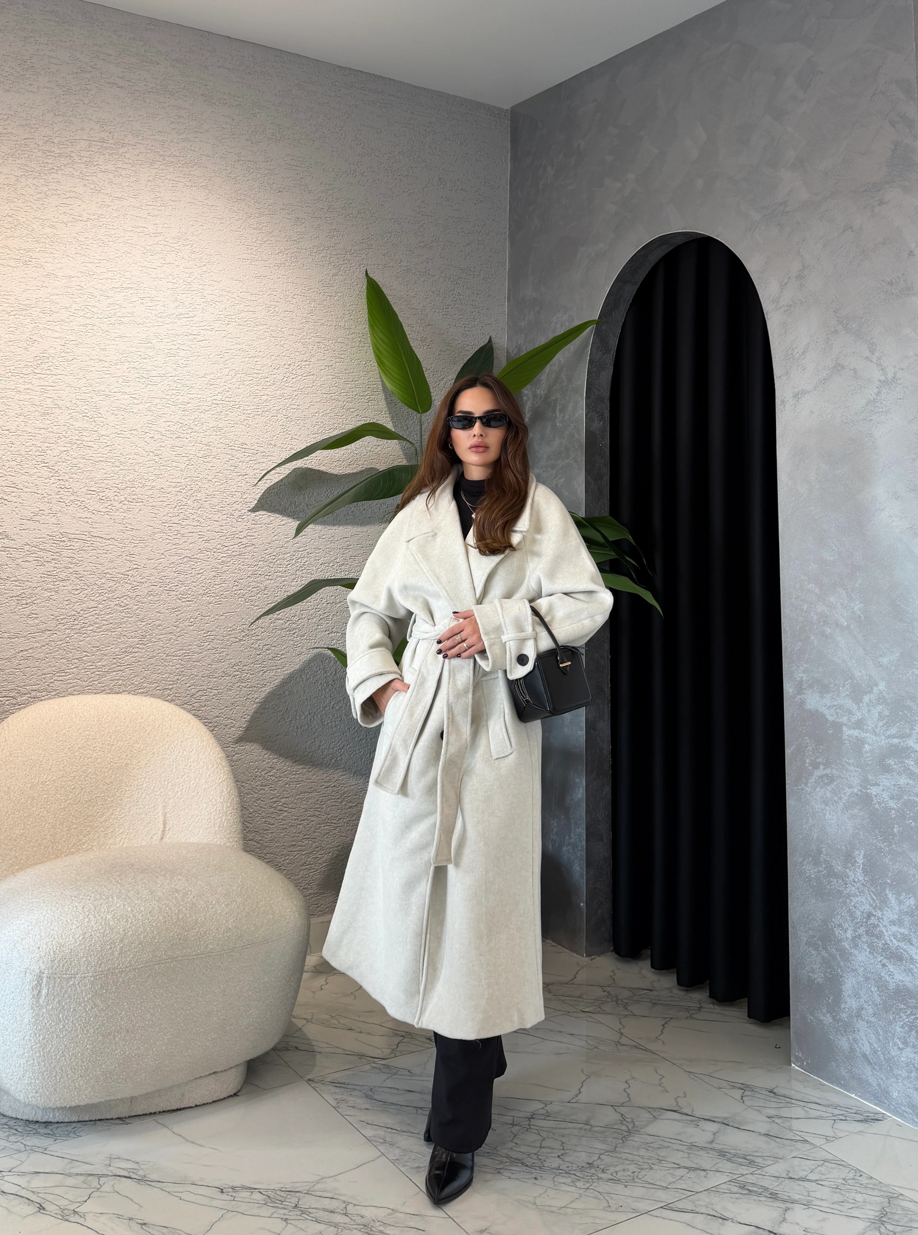 Kruvaze Yaka Kemerli Kaşe Uzun Kaban  - Taş