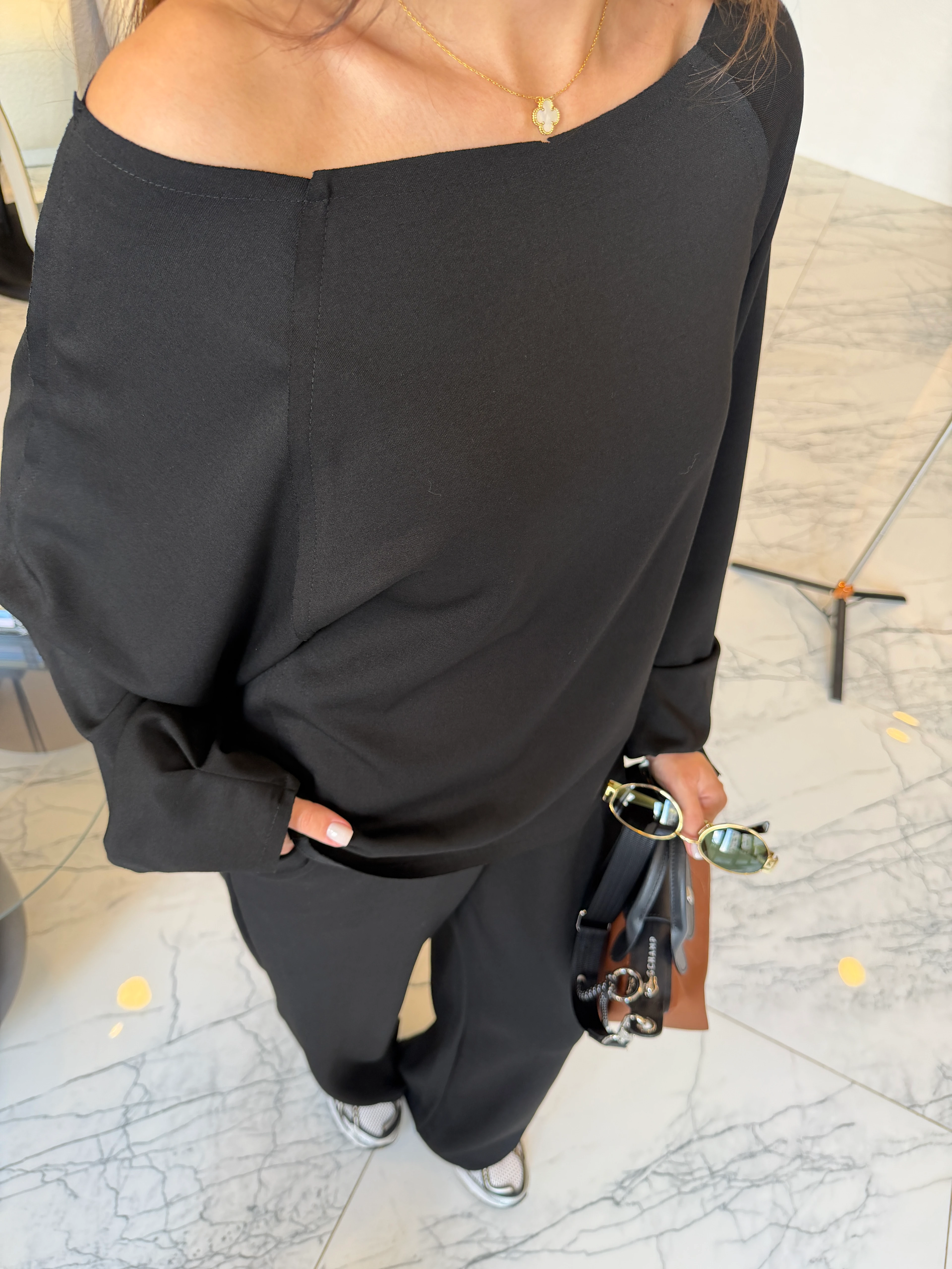 Kesik Yaka Oversize Modal Takım