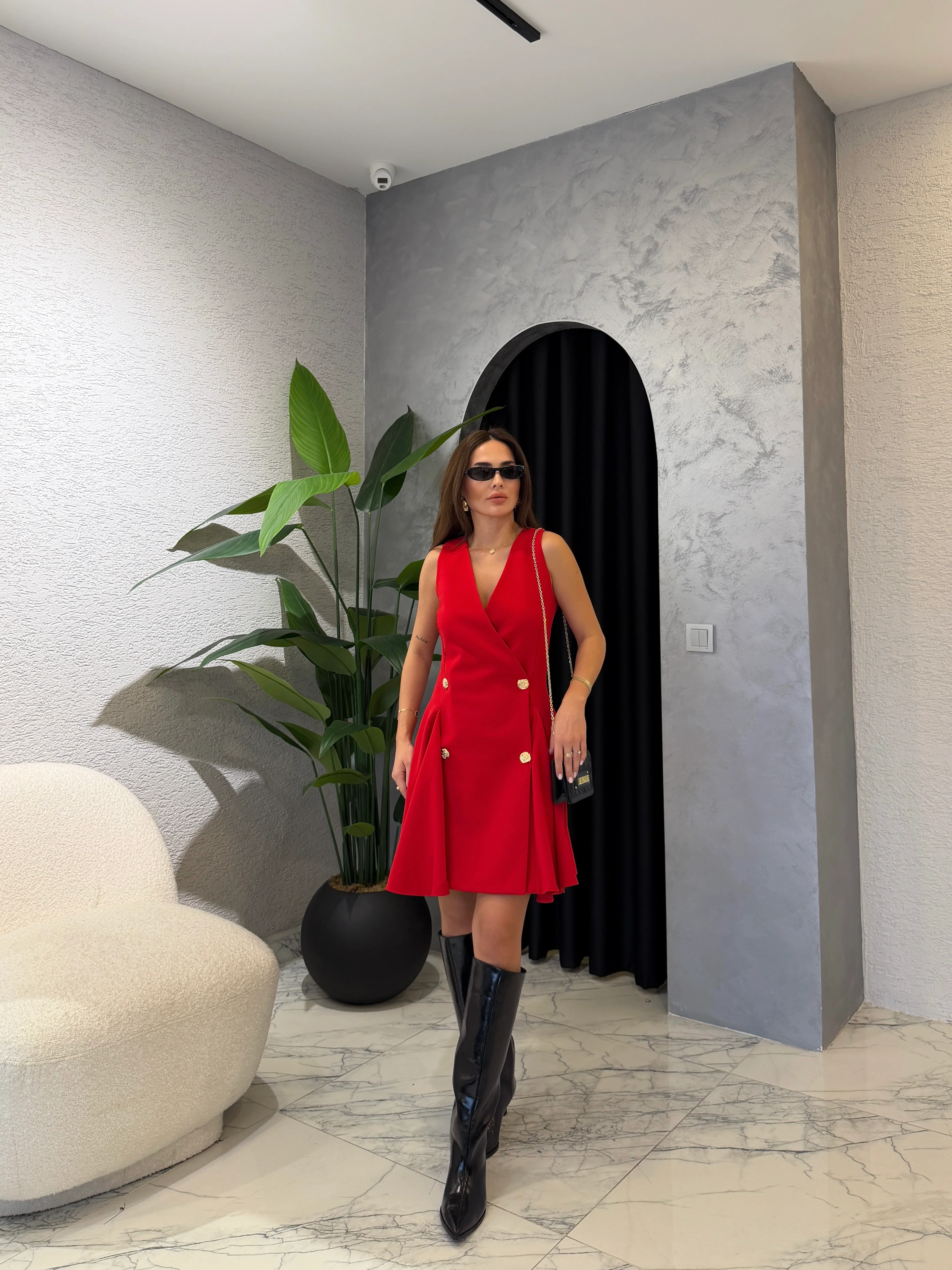 Gold Düğmeli Kruvaze Volanlı Kısa Elbise