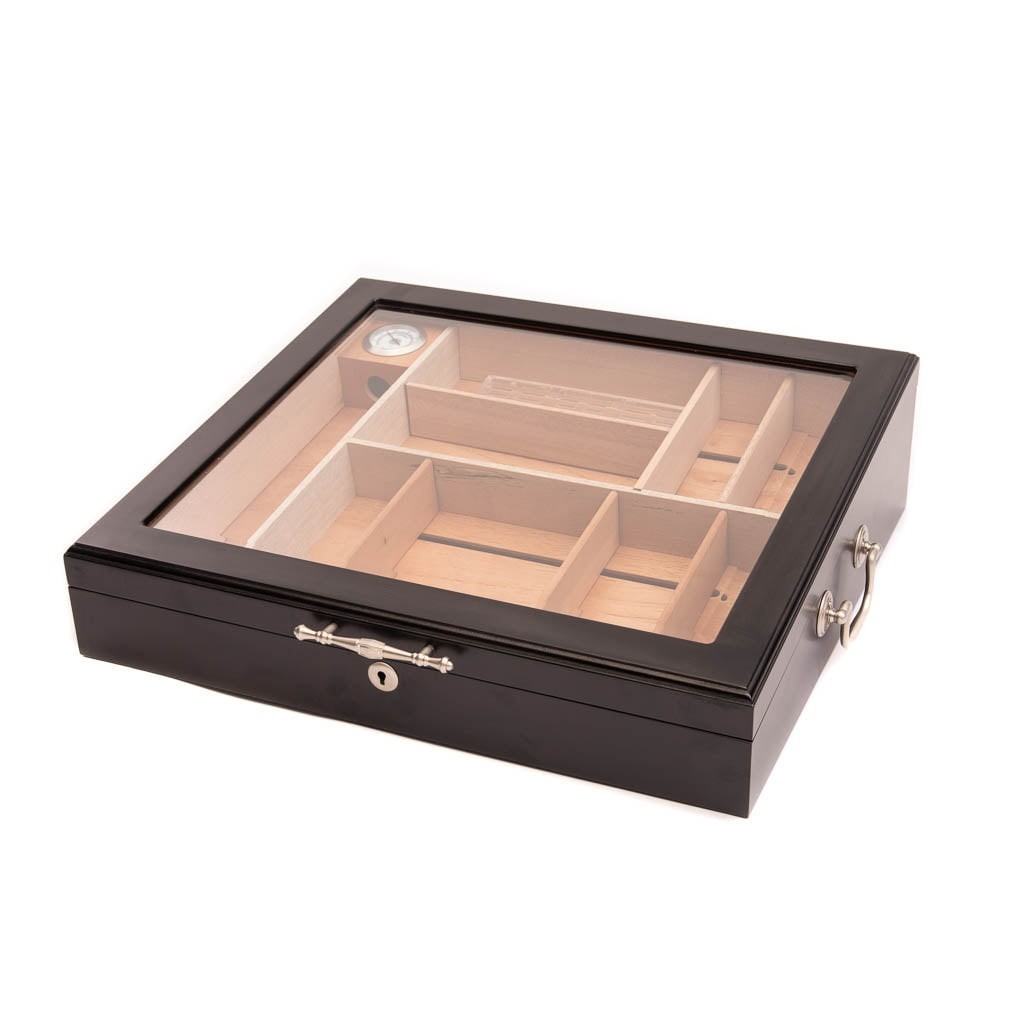 Hauser Black Lacquer Humidor
  564042