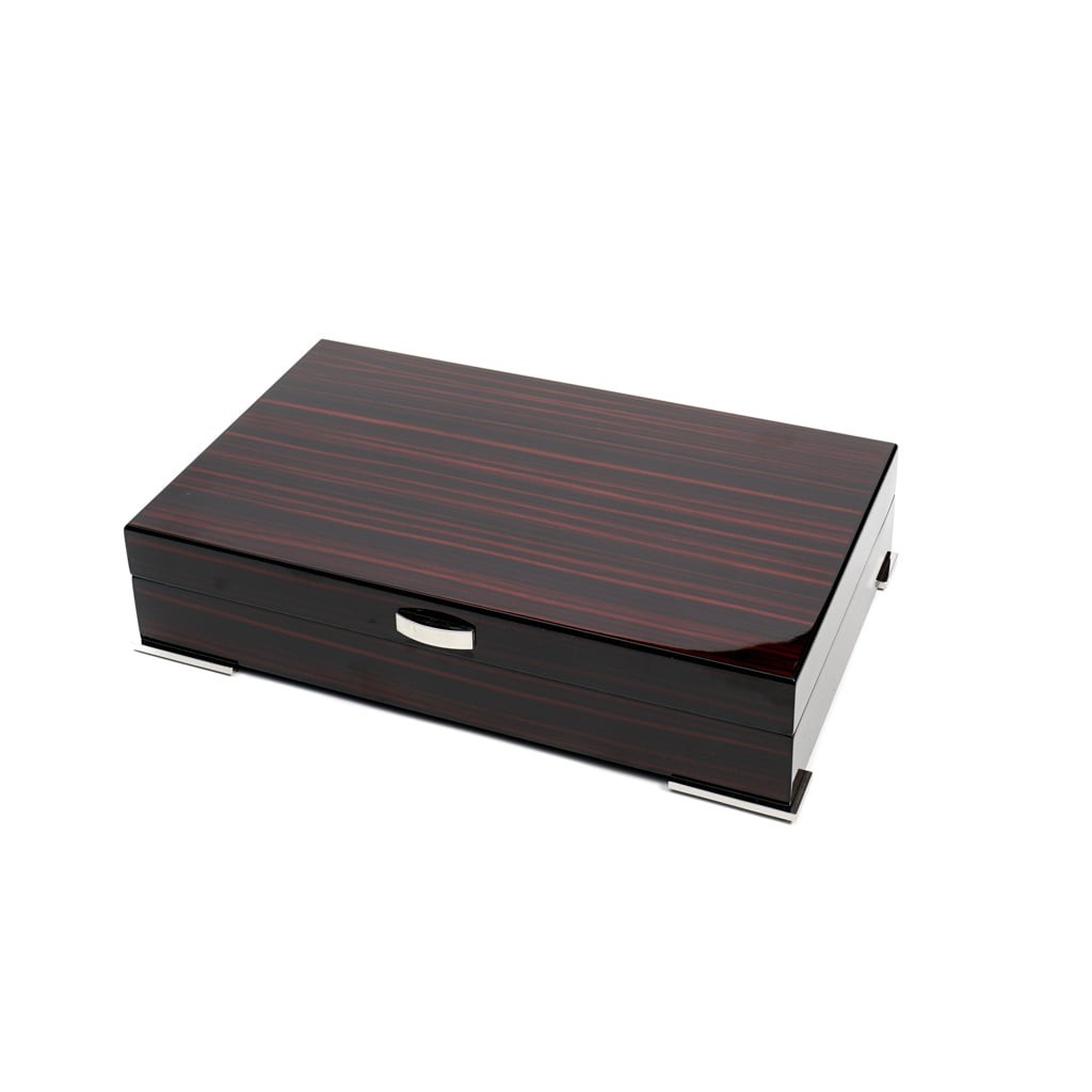 Hauser Abanoz Ahşap Kaplama
  Humidor 561335