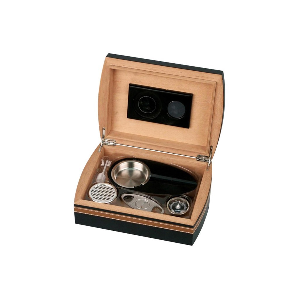 Hauser Siyah/Kahverengi Lake
  Humidor Seti  Puro Makası, Puro
  Küllüğü  569142