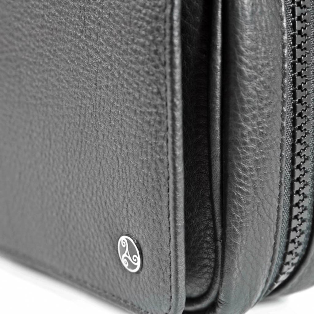 Rattray's Black Knight Pipe Bag 2 Siyah Deri Pipo Çantası 114990