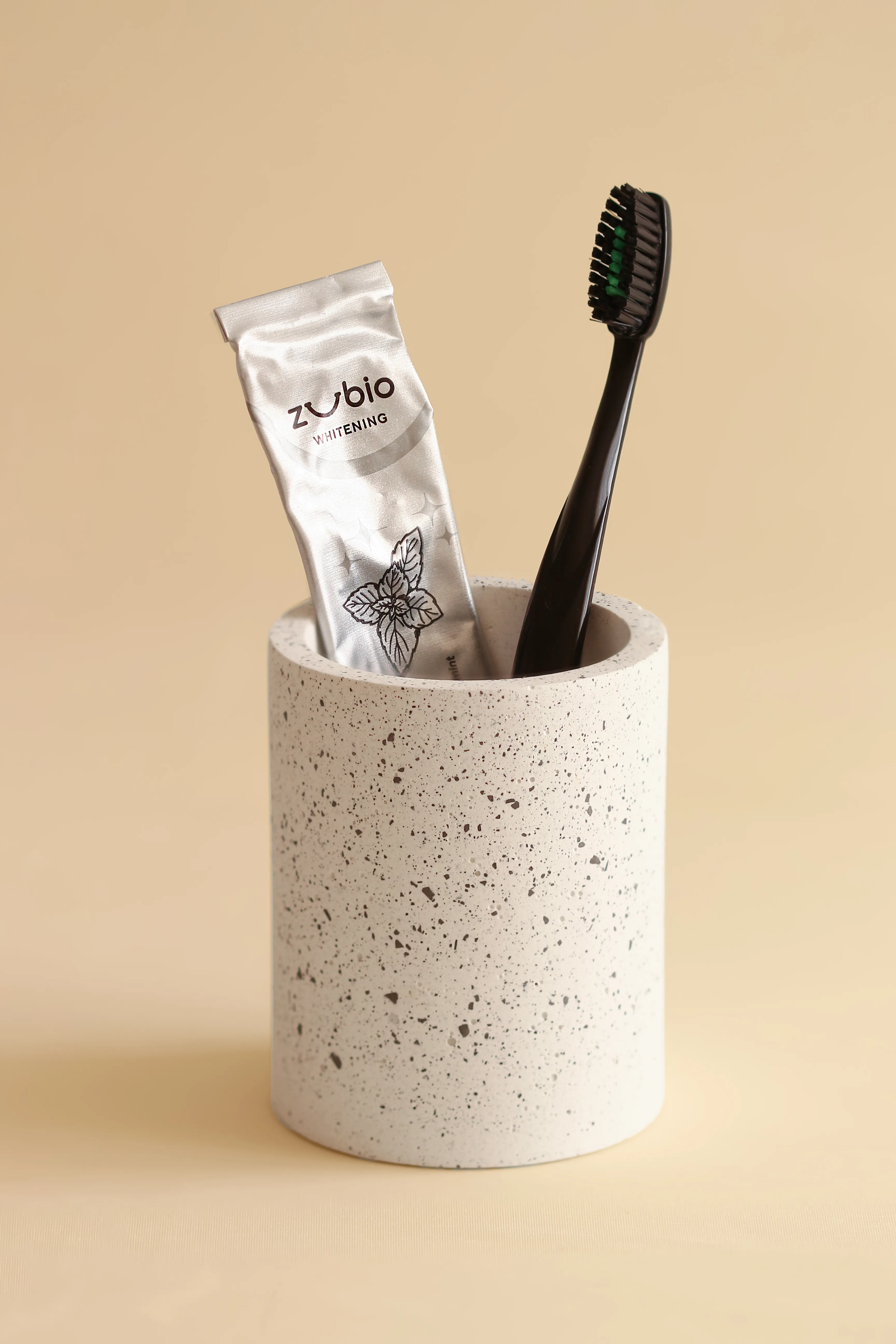 Terrazzo Diş Fırçalık