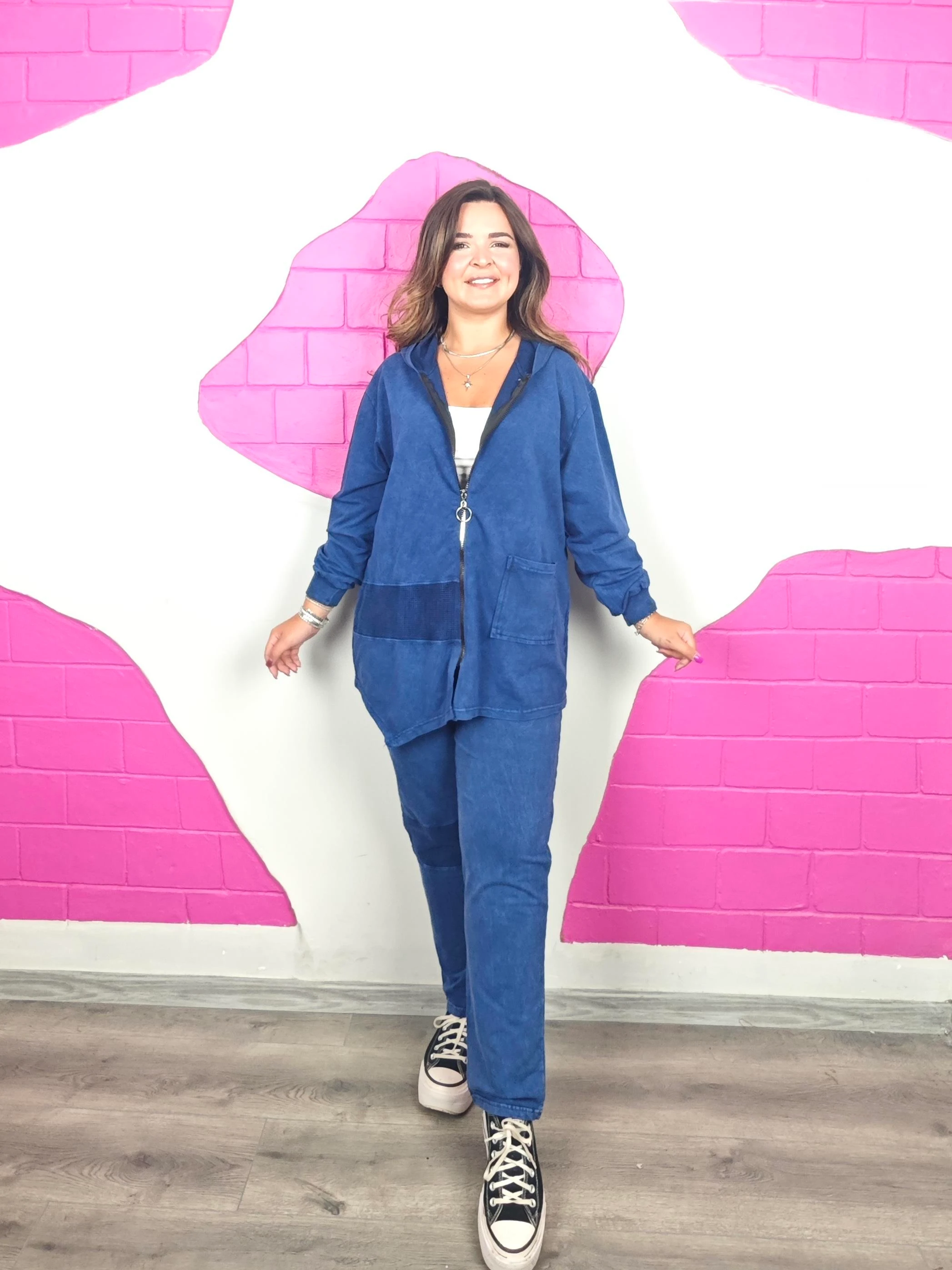 BÜYÜK BEDEN LACİVERT FİLELİ YIKAMALI TAKIM