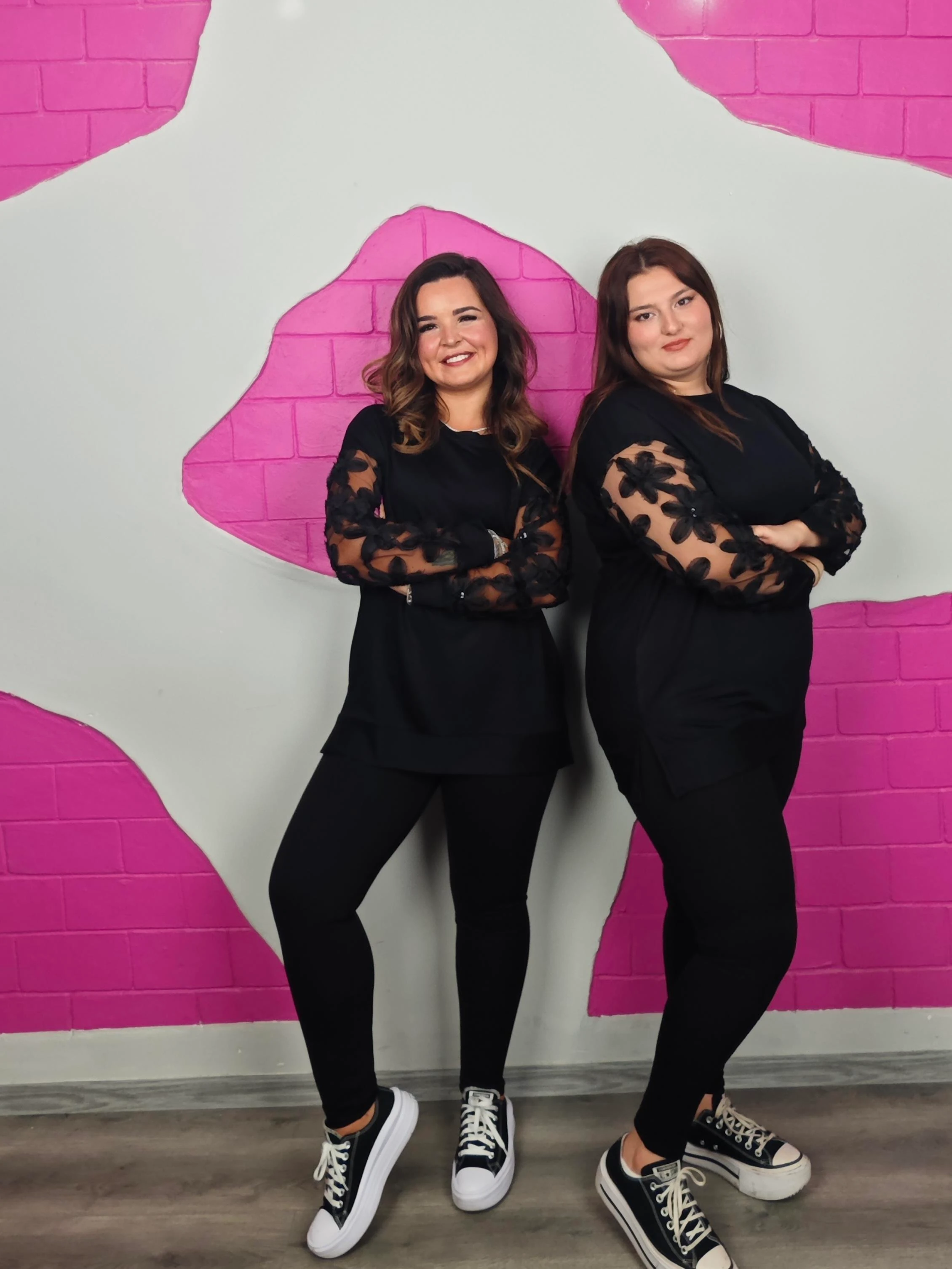 BÜYÜK BEDEN GÜPÜRLÜ TÜLLÜ BLUZ