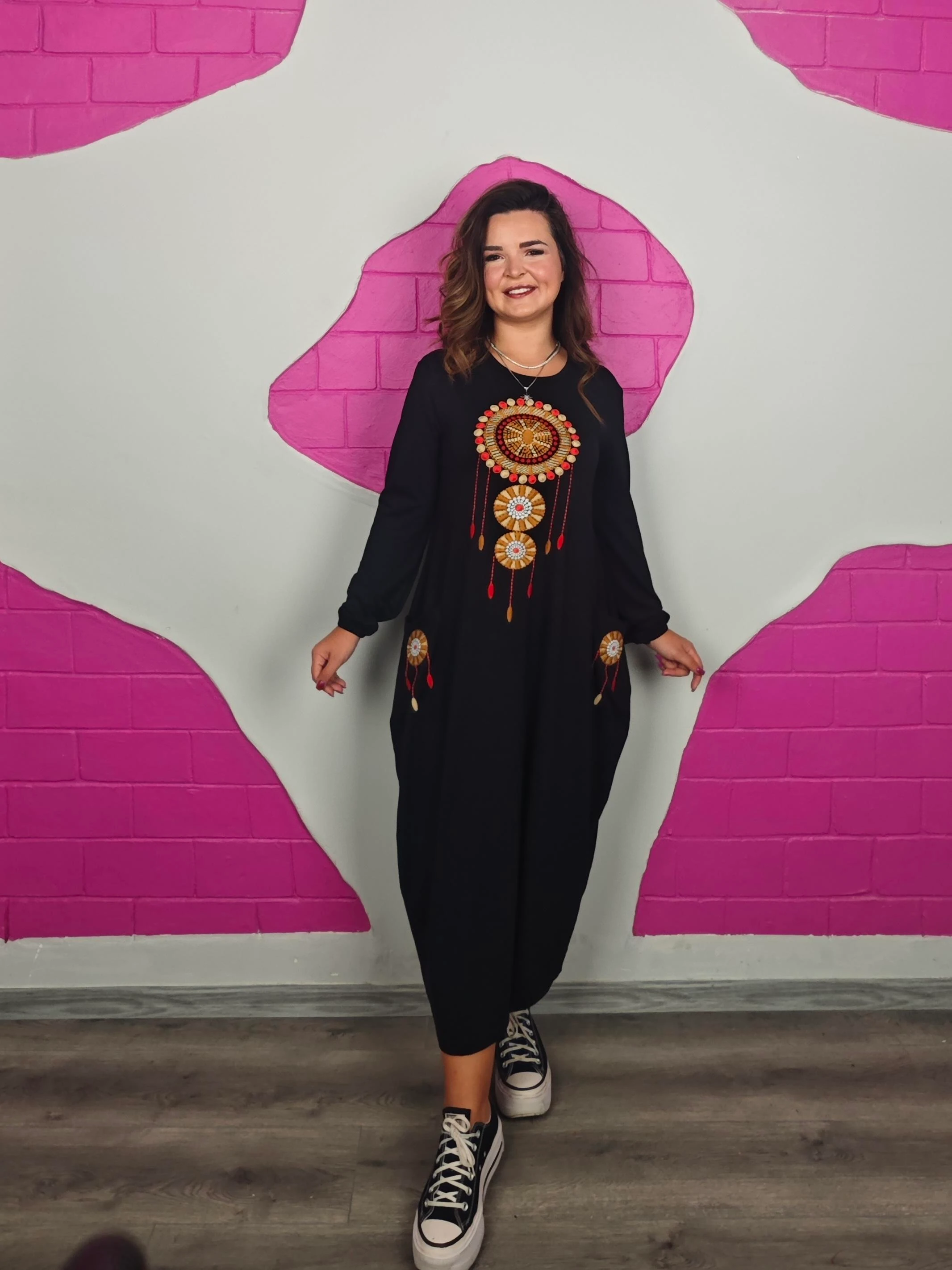 BÜYÜK BEDEN UZUN KOL NAKIŞLI ELBİSE