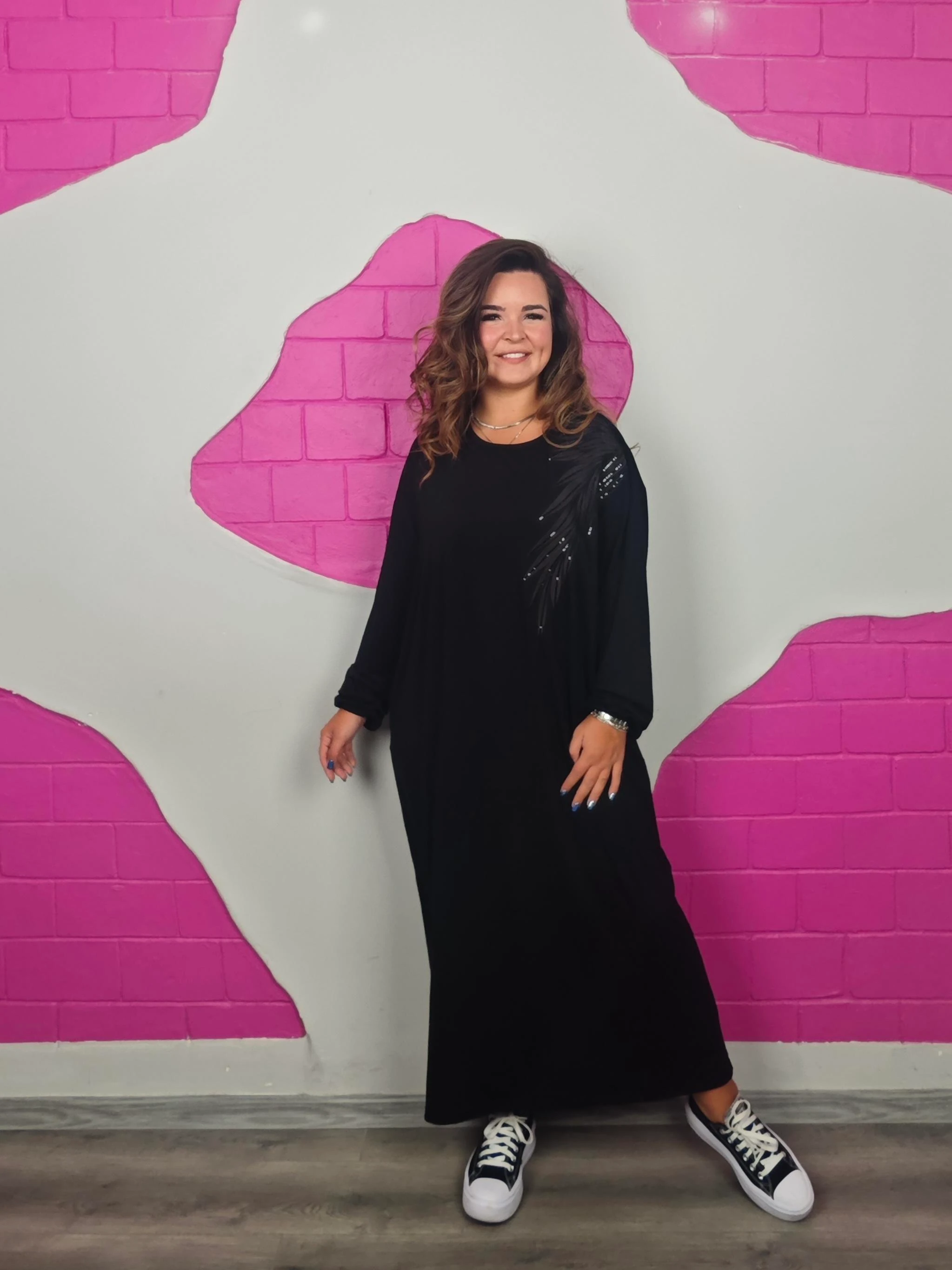 BÜYÜK BEDEN BATTAL SİYAH YAPRAKLI ELBİSE