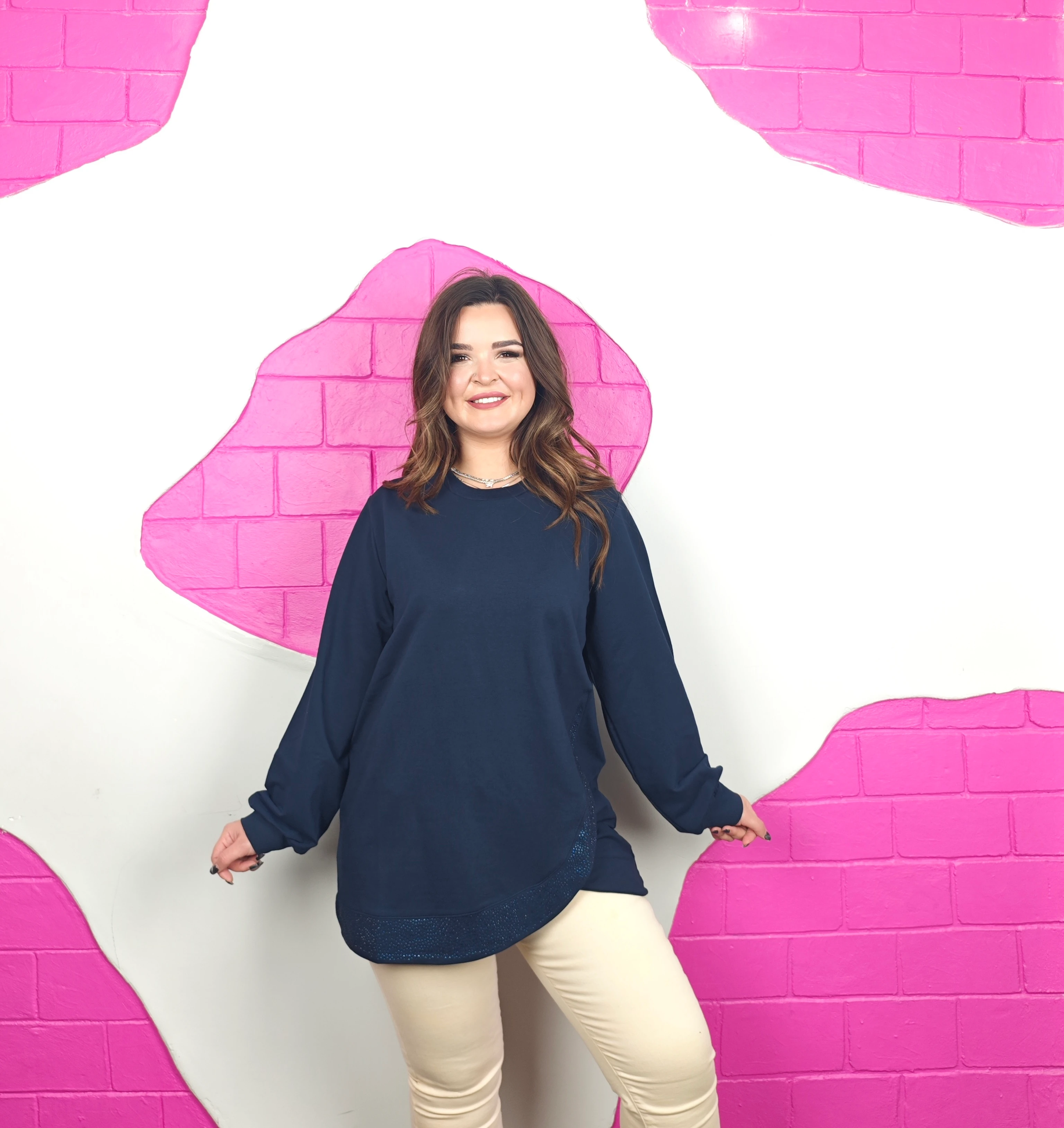 BÜYÜK BEDEN LACİVERT TAŞ DETAYLI SWEATSHIRT