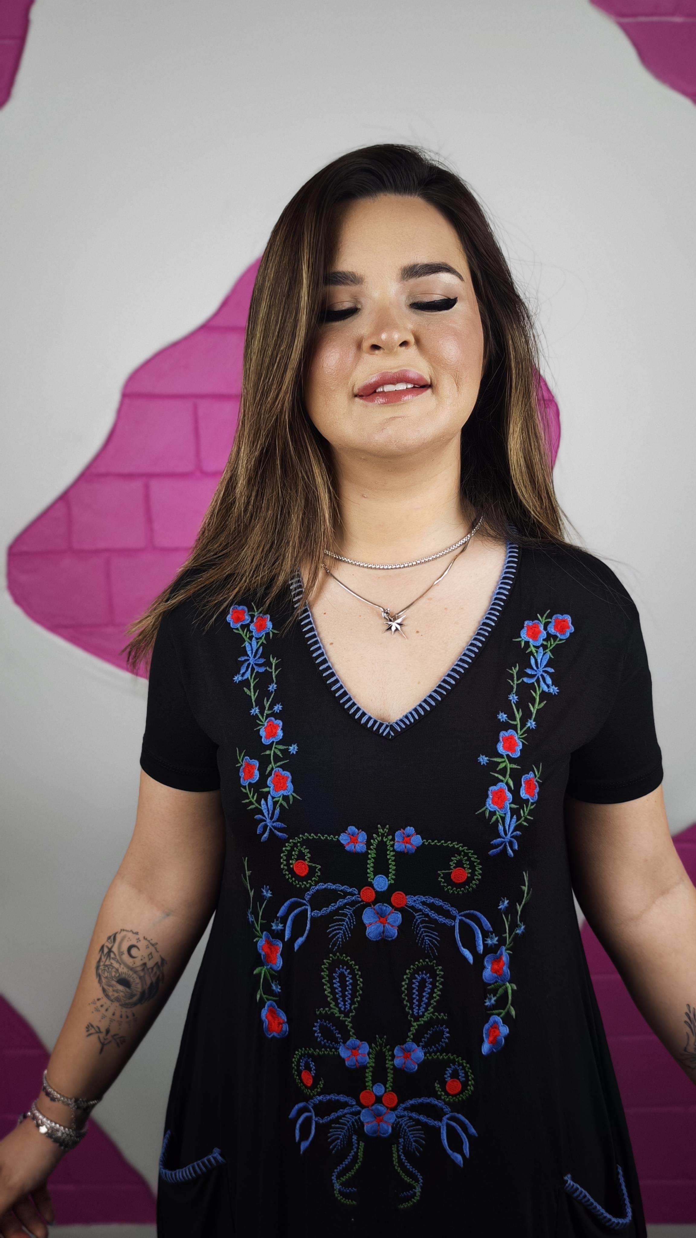 BÜYÜK BEDEN TORBA MAVİ NAKIŞLI ELBİSE