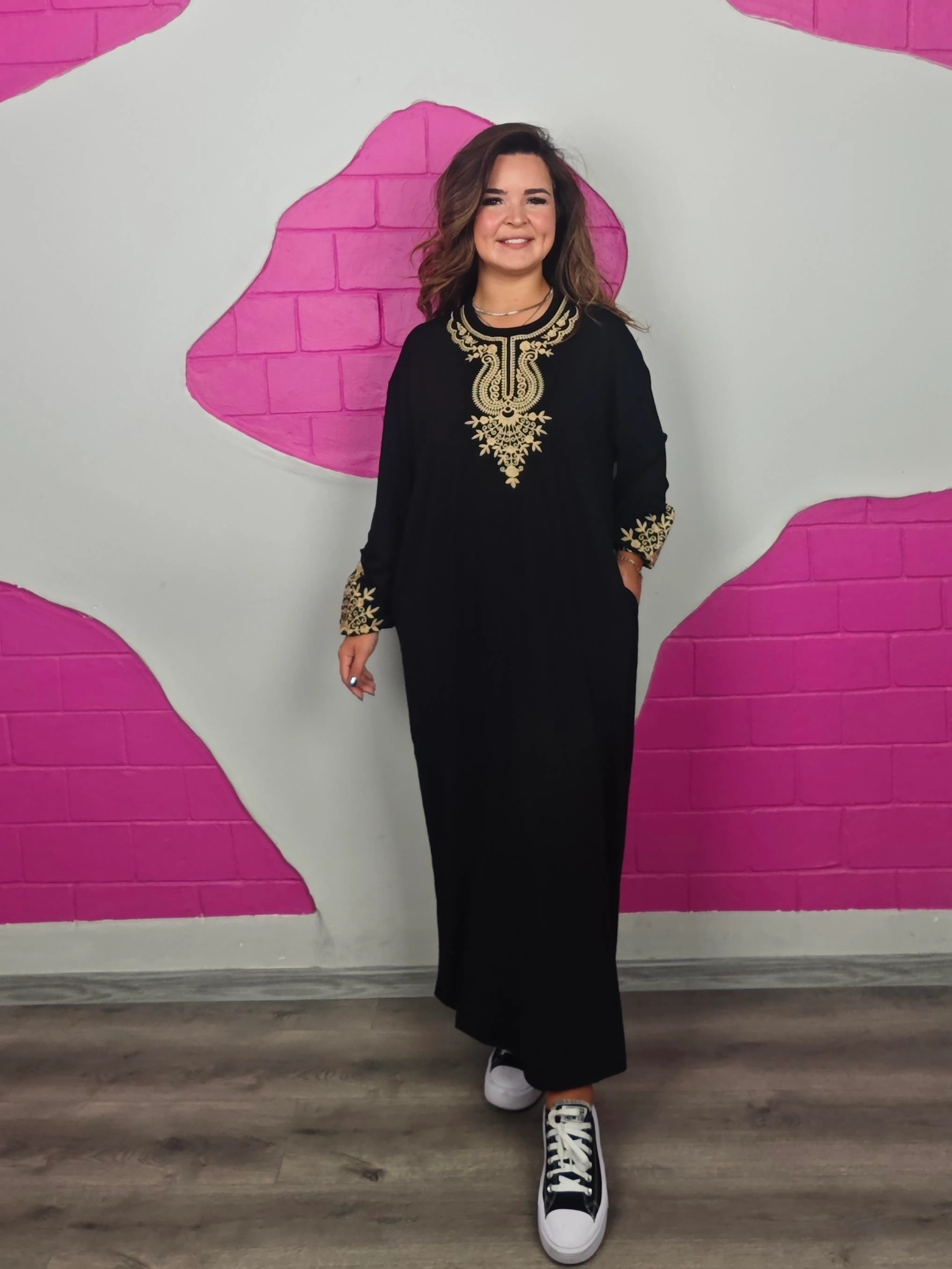 BÜYÜK BEDEN BATTAL KOL UCU NAKIŞLI ELBİSE