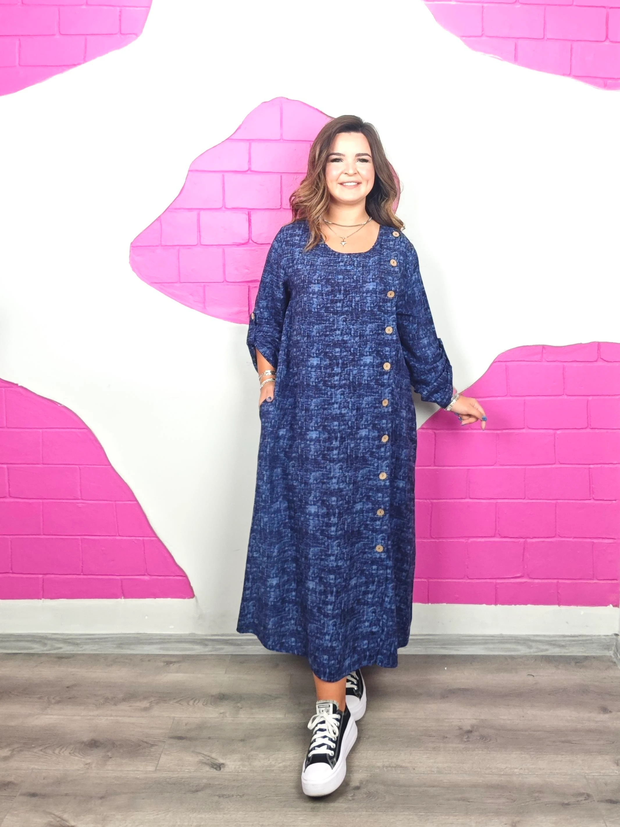 BÜYÜK BEDEN MAVİ DÜĞMELİ VİSKON ELBİSE ÖN SİPARİŞE AÇIK 24 EYLÜL KARGO