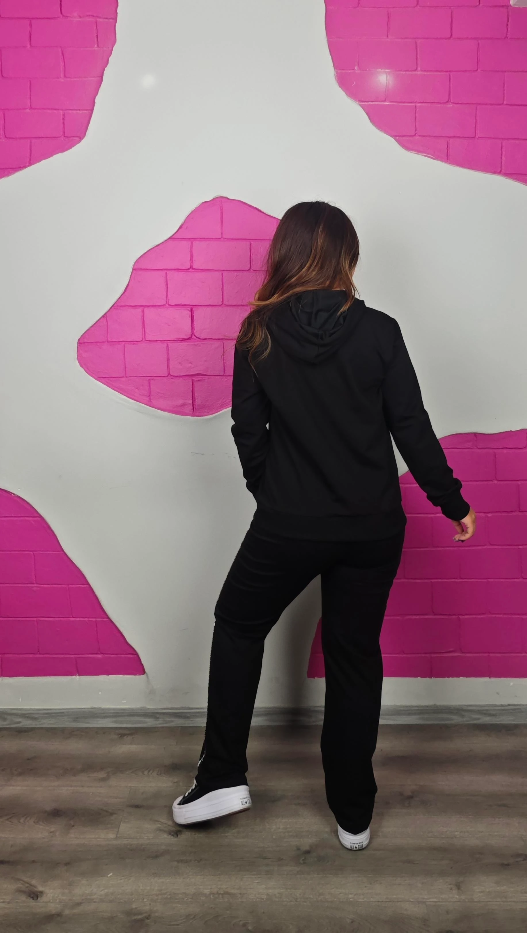 BÜYÜK BEDEN BONCUKLU EŞOFMAN TAKIM