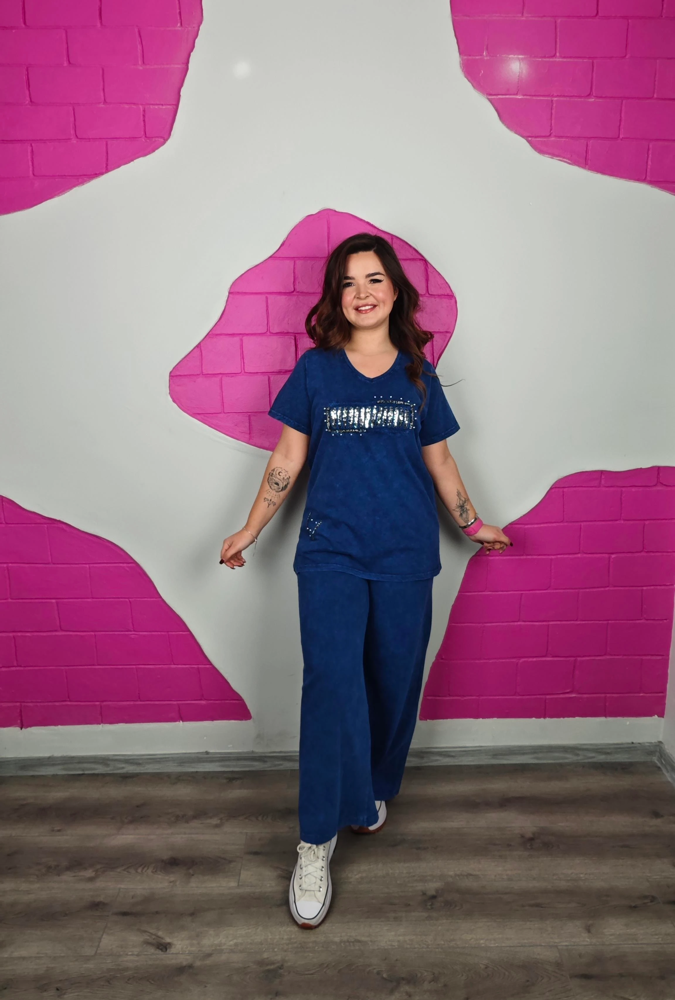 BÜYÜK BEDEN MAVİ YIKAMALI PAYETLİ TAKIM