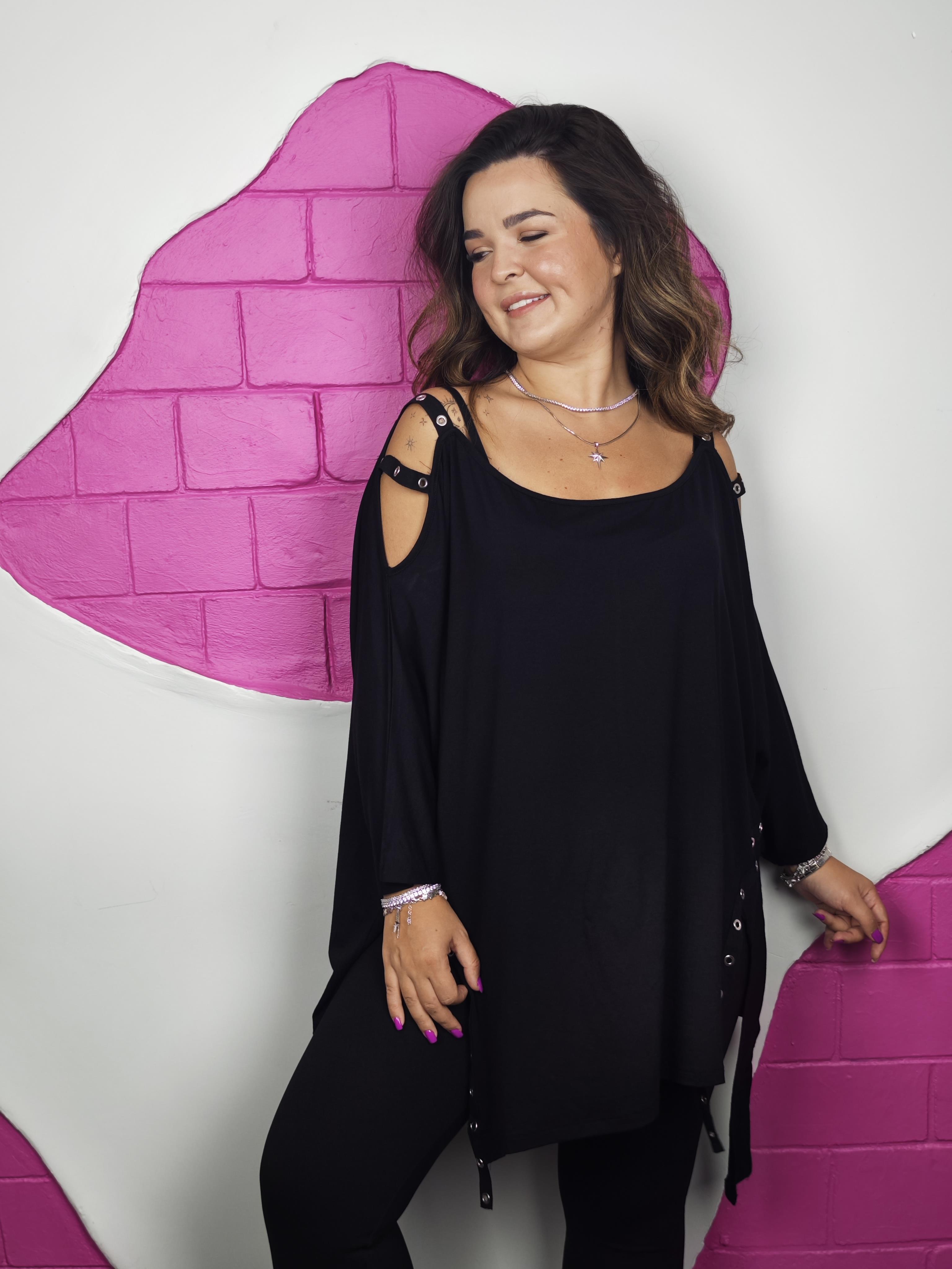 BÜYÜK BEDEN KUŞGÖZÜ DETAYLI TASARIM BLUZ