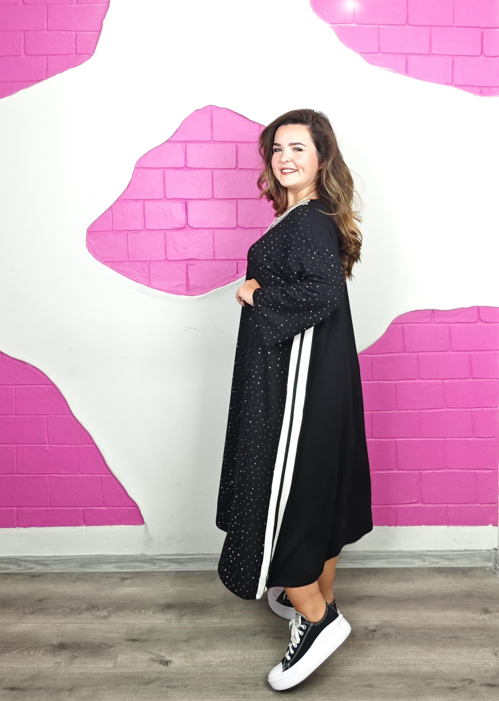 BÜYÜK BEDEN YAKA ŞERİTLİ TAŞLI ELBİSE