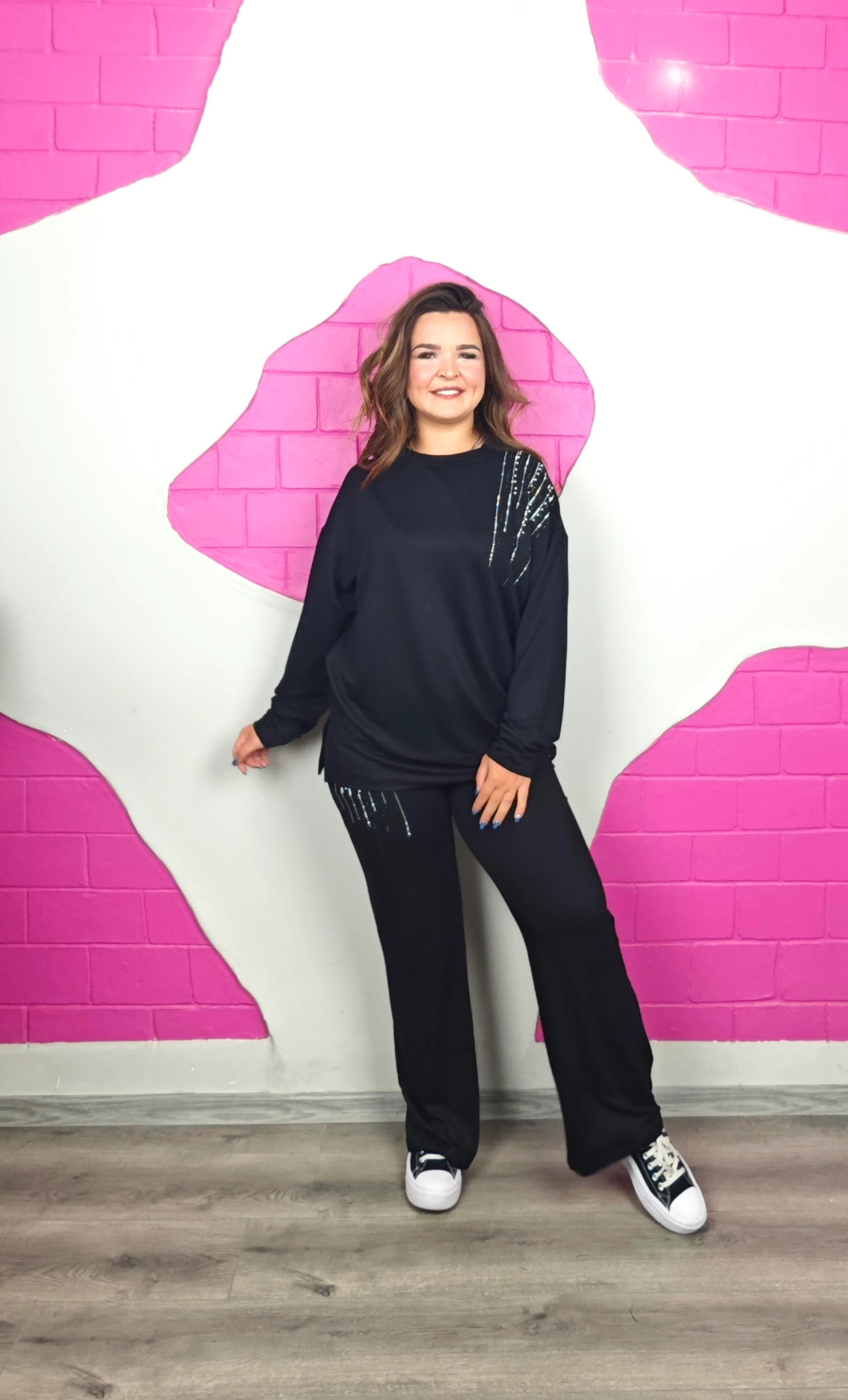 BÜYÜK BEDEN TAŞ DETAYLI TAKIM