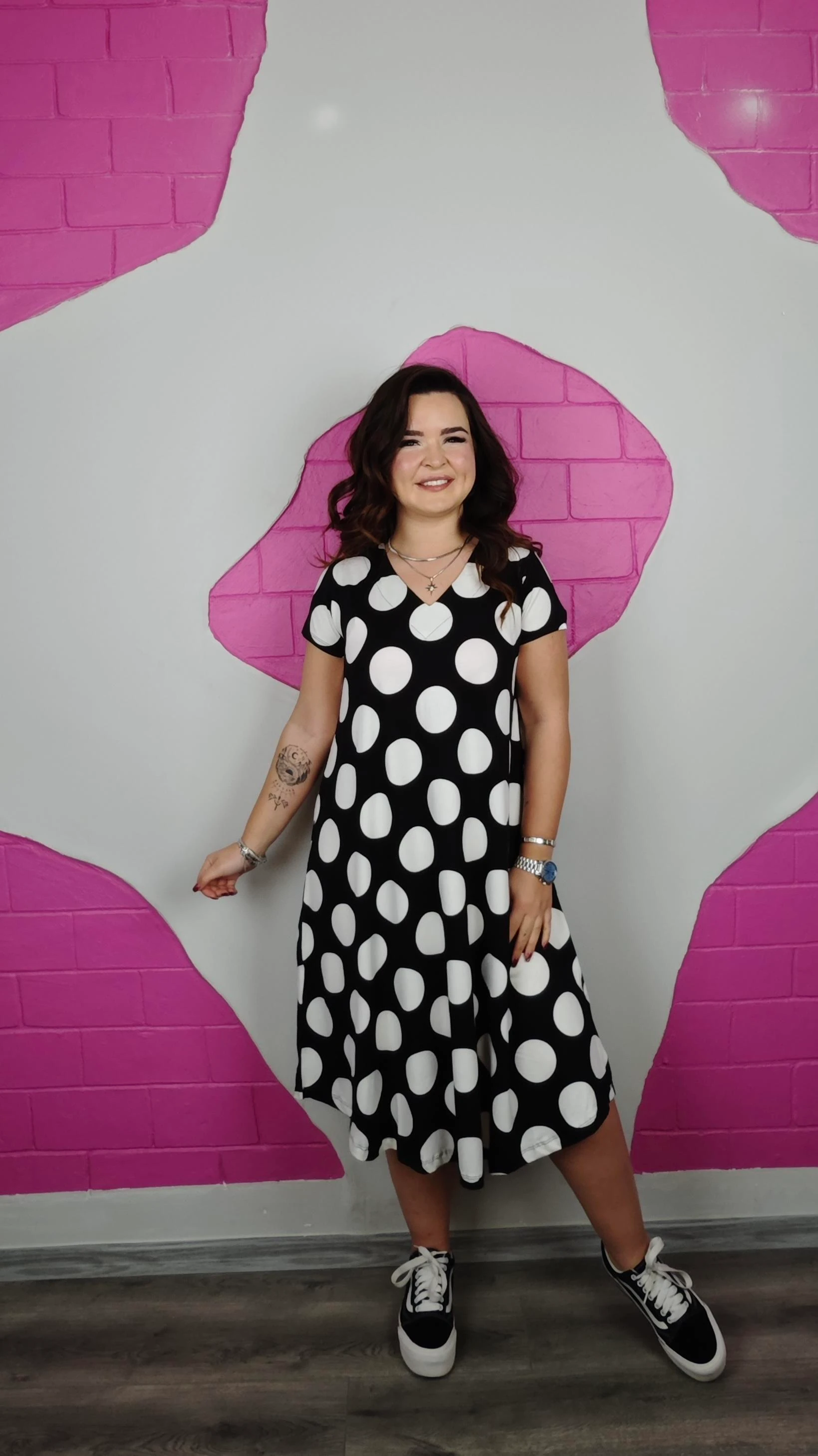 VİSKON PENYE PUANTİYE DESENLİ ELBİSE