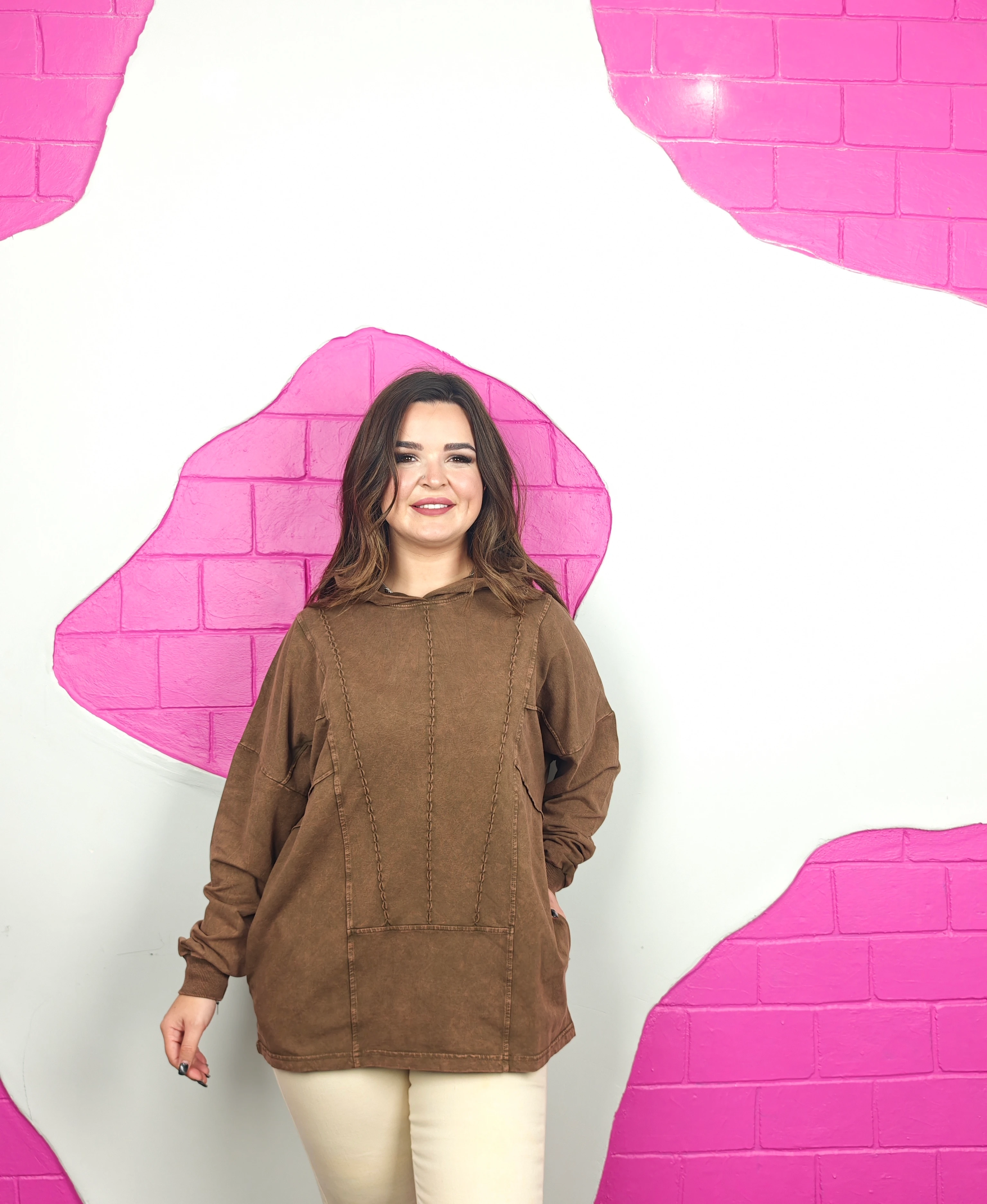 BÜYÜK BEDEN YIKAMALI TASARIM SWEATSHIRT - KAHVE