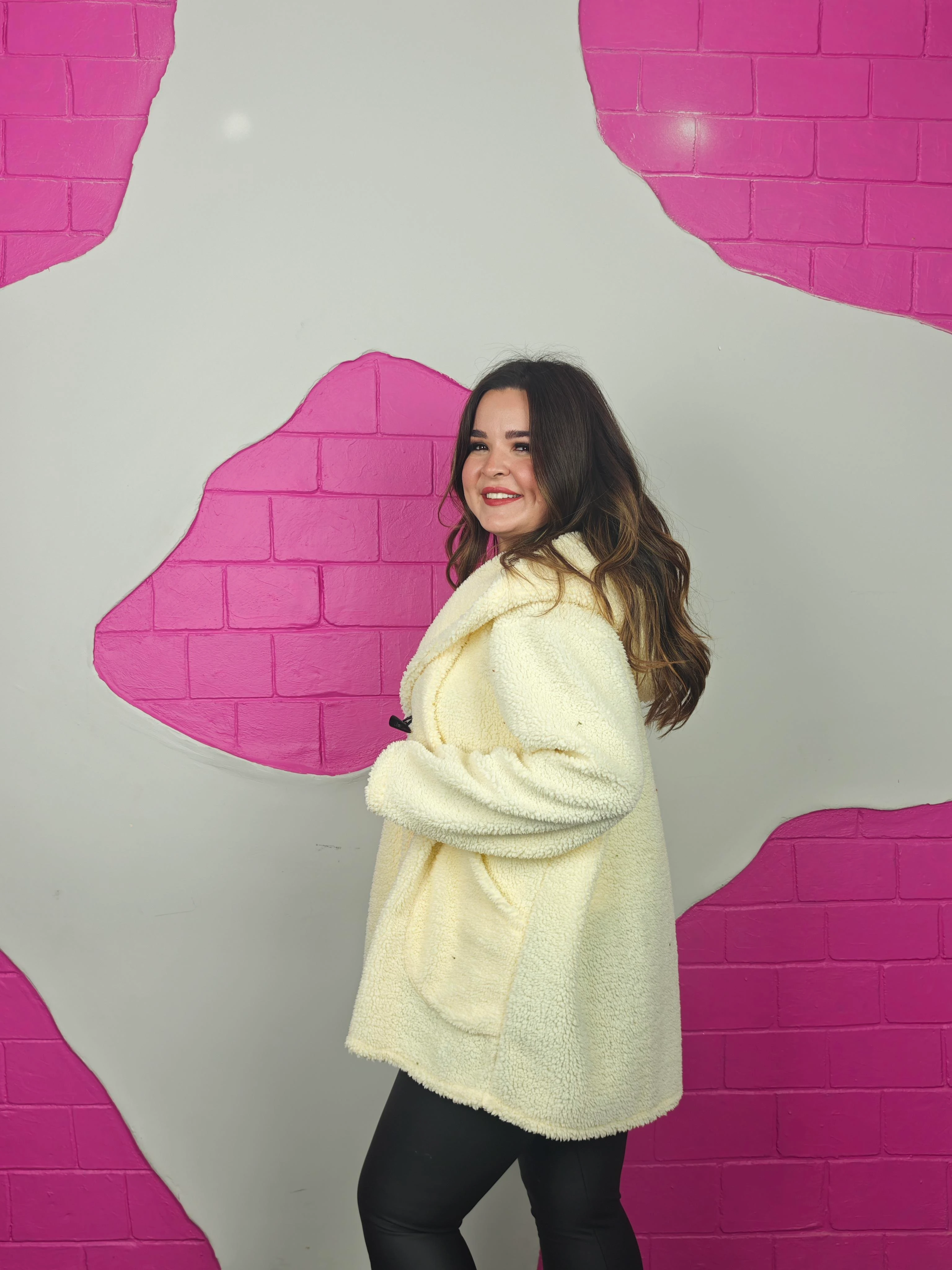 BÜYÜK BEDEN TEDDY KAPÜŞONLU EKRU KABAN