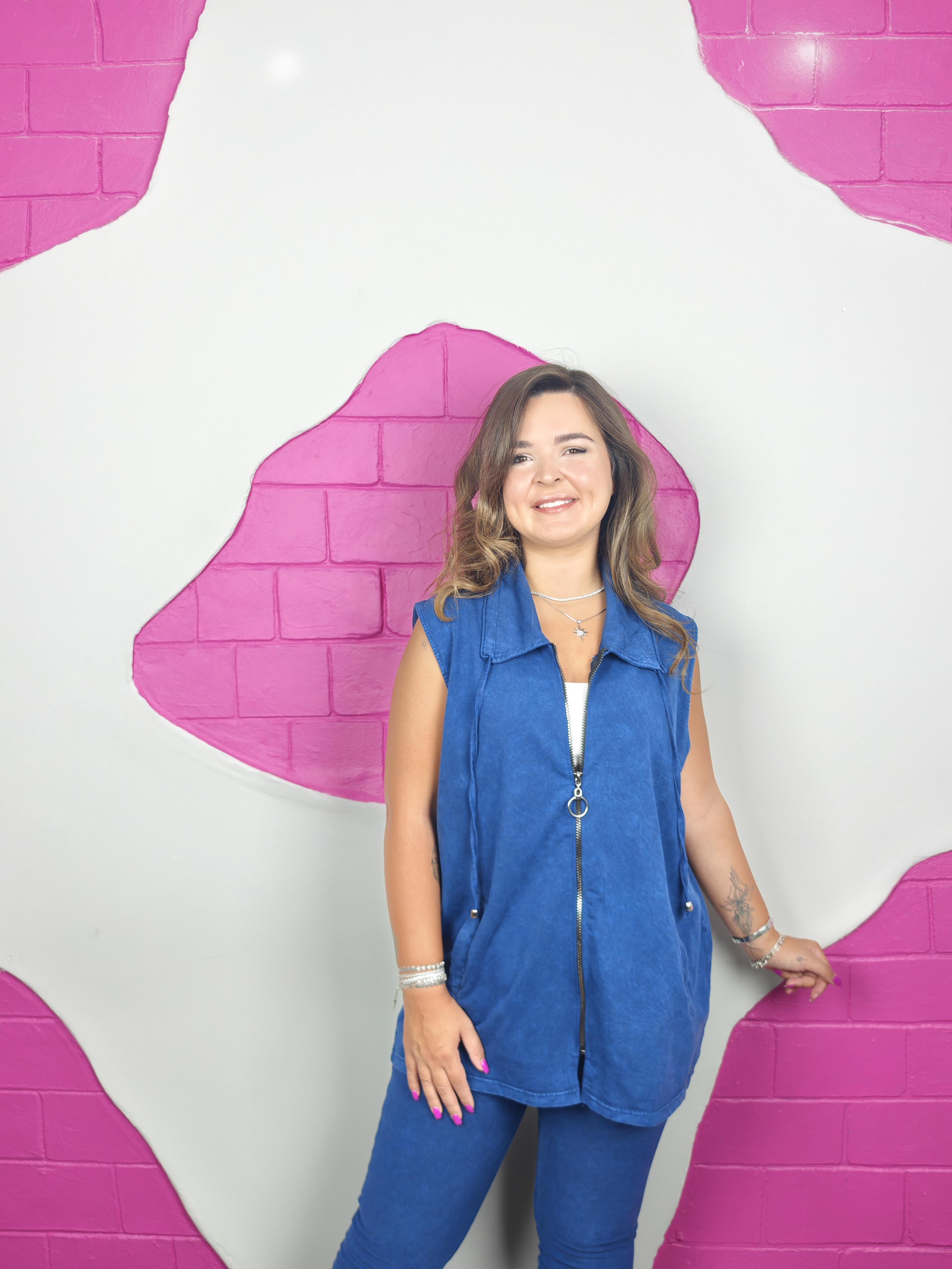 BÜYÜK BEDEN MAVİ YIKAMALI YELEK