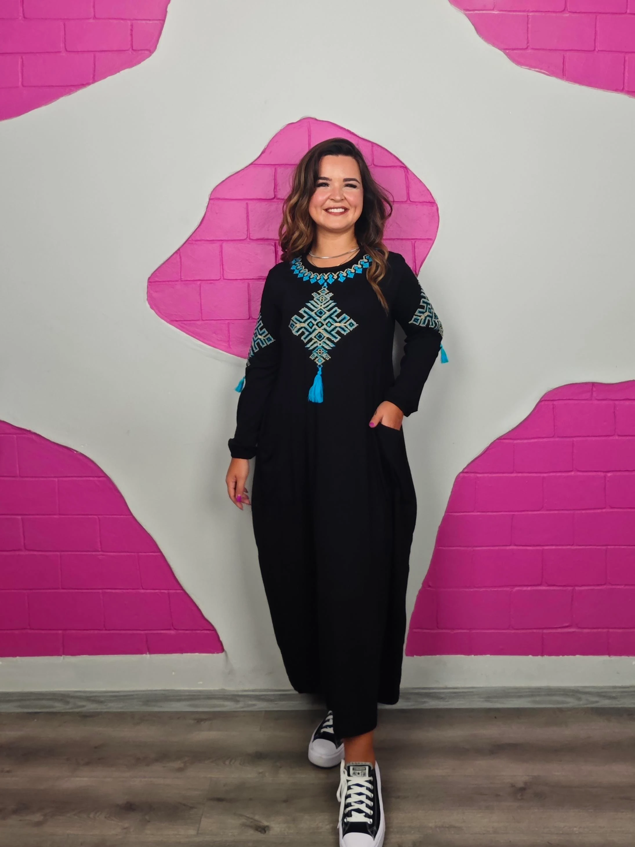 BÜYÜK BEDEN MAVİ NAKIŞLI ELBİSE